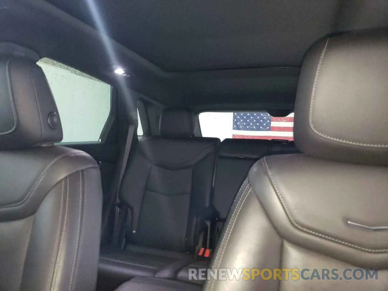 10 Photograph of a damaged car 1GYKNCRS6PZ171335 CADILLAC XT5 2023