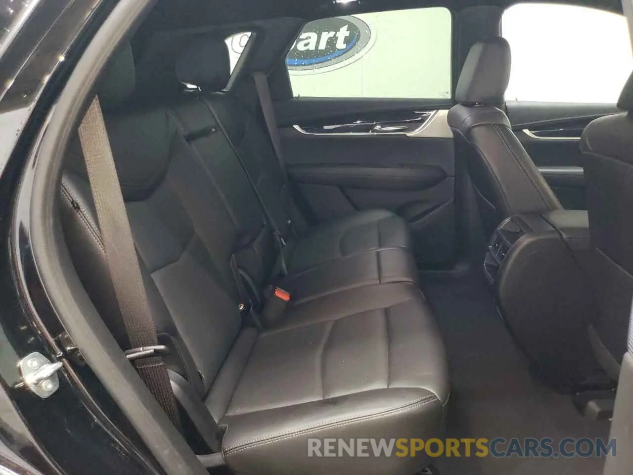 11 Photograph of a damaged car 1GYKNCRS6PZ171335 CADILLAC XT5 2023