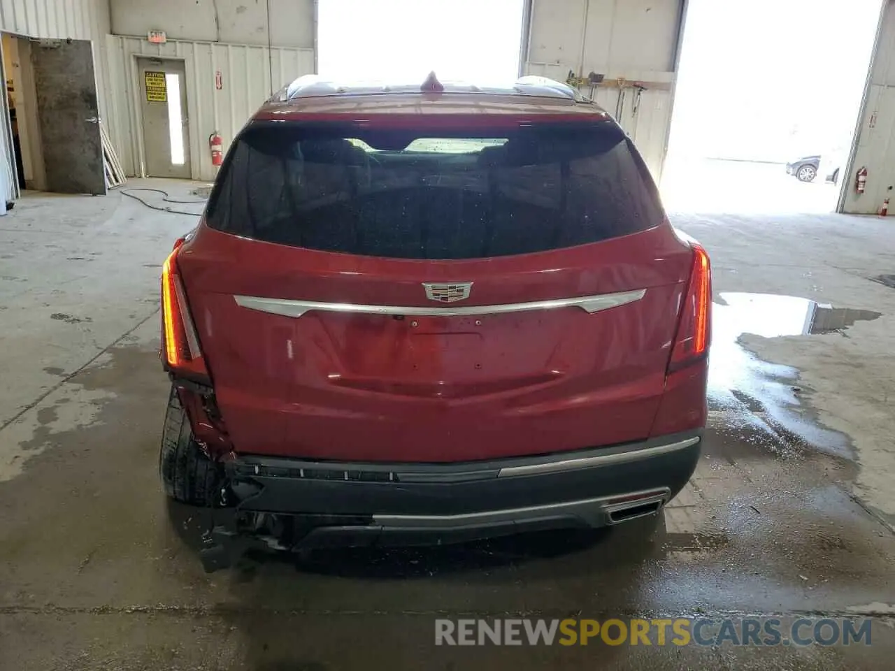 6 Photograph of a damaged car 1GYKNDR45PZ161788 CADILLAC XT5 2023