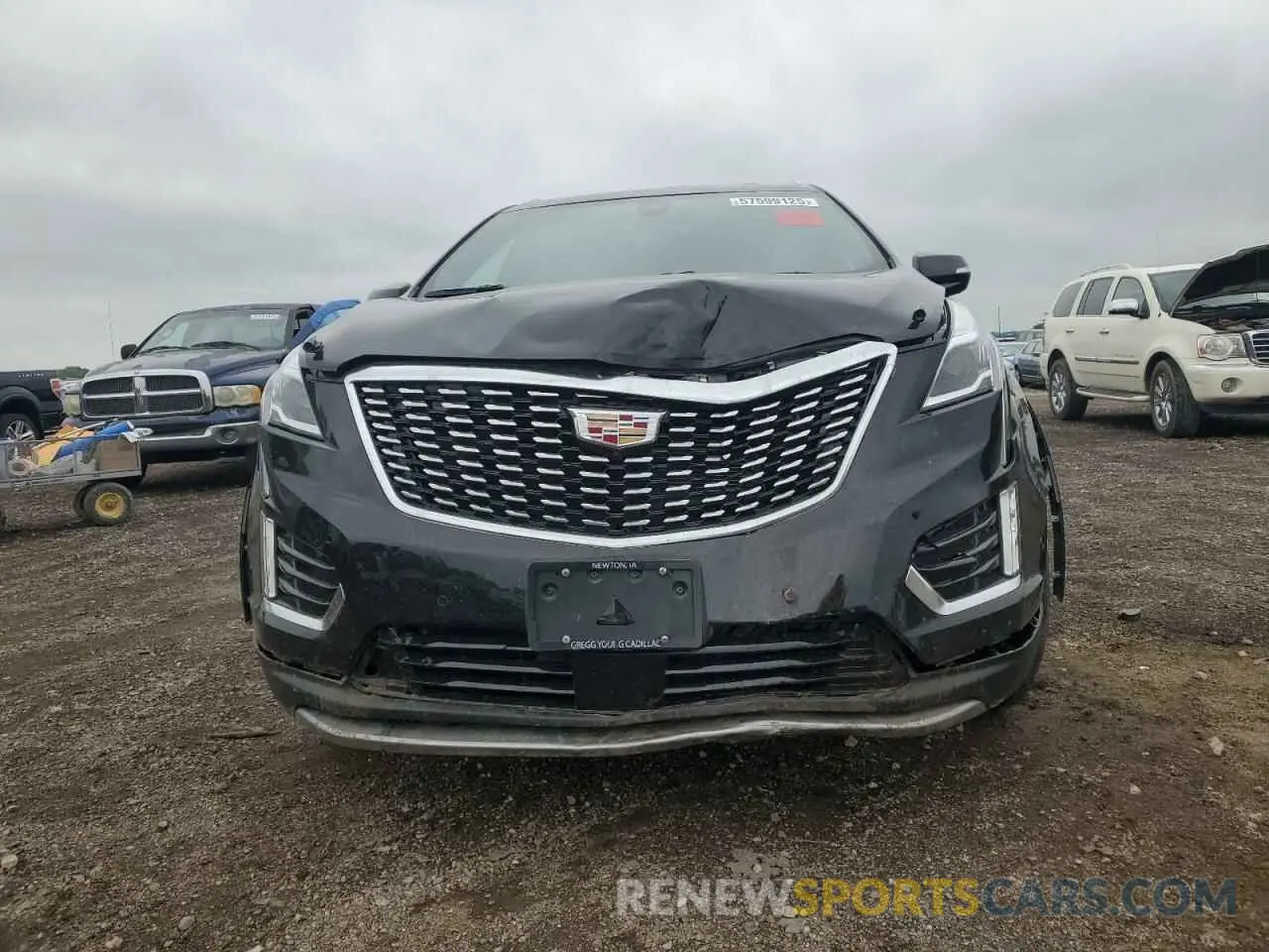 5 Photograph of a damaged car 1GYKNDR45PZ224937 CADILLAC XT5 2023