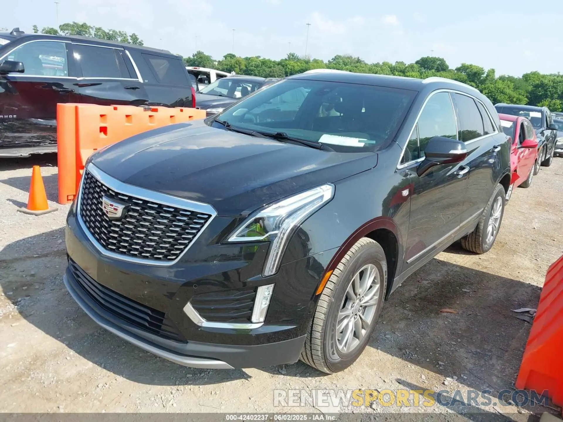 2 Photograph of a damaged car 1GYKNDRS0PZ134495 CADILLAC XT5 2023