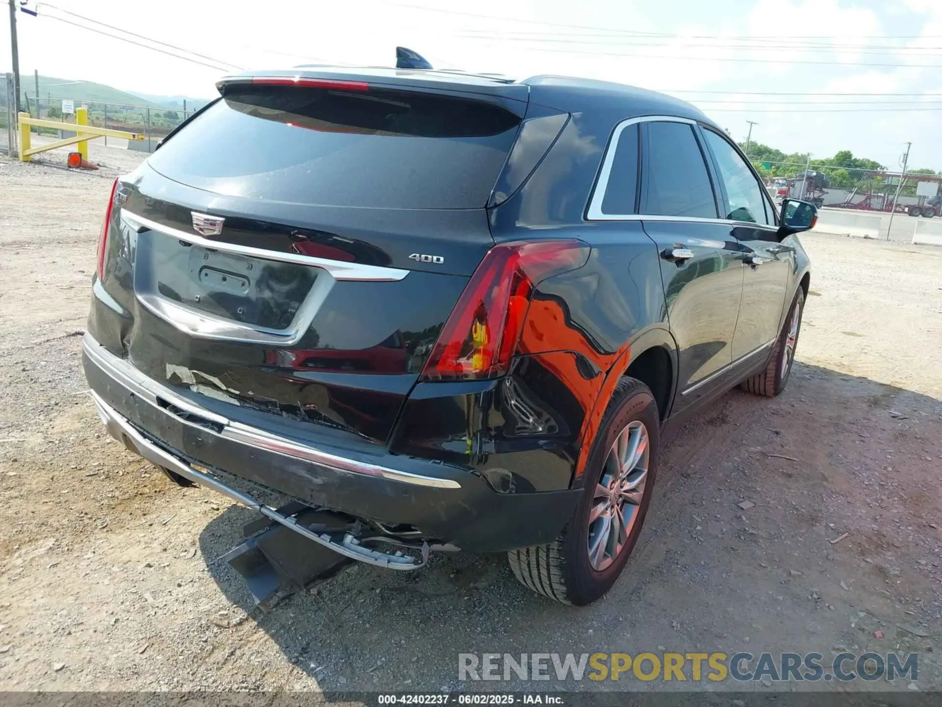 4 Photograph of a damaged car 1GYKNDRS0PZ134495 CADILLAC XT5 2023