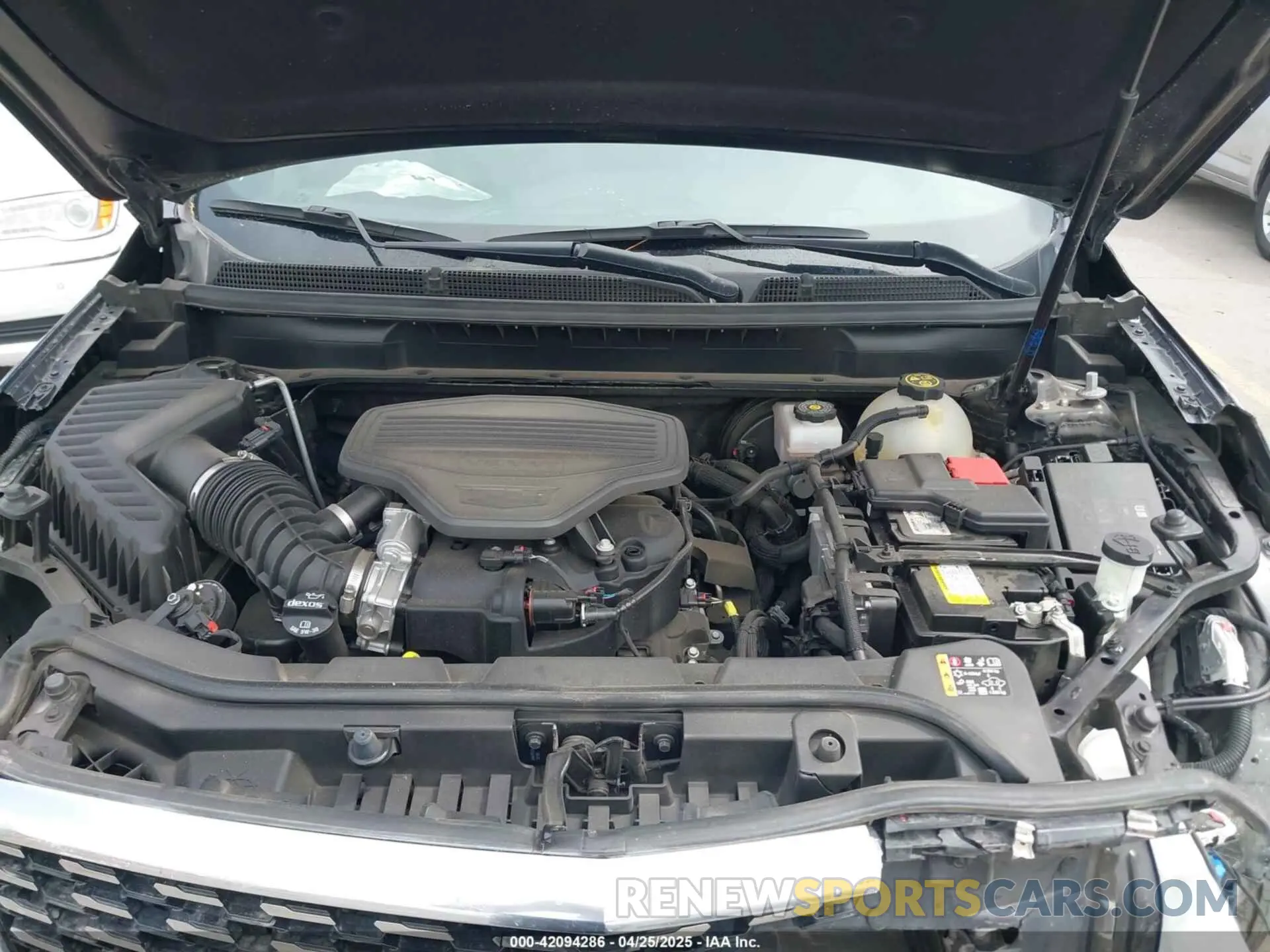 10 Photograph of a damaged car 1GYKNDRS2PZ207186 CADILLAC XT5 2023