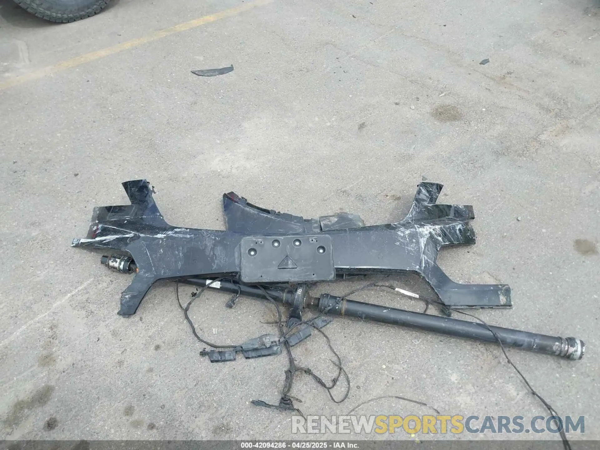 12 Photograph of a damaged car 1GYKNDRS2PZ207186 CADILLAC XT5 2023