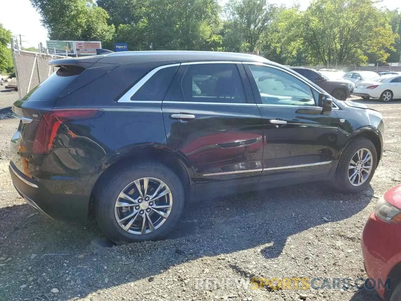 3 Photograph of a damaged car 1GYKNDRS4PZ132409 CADILLAC XT5 2023