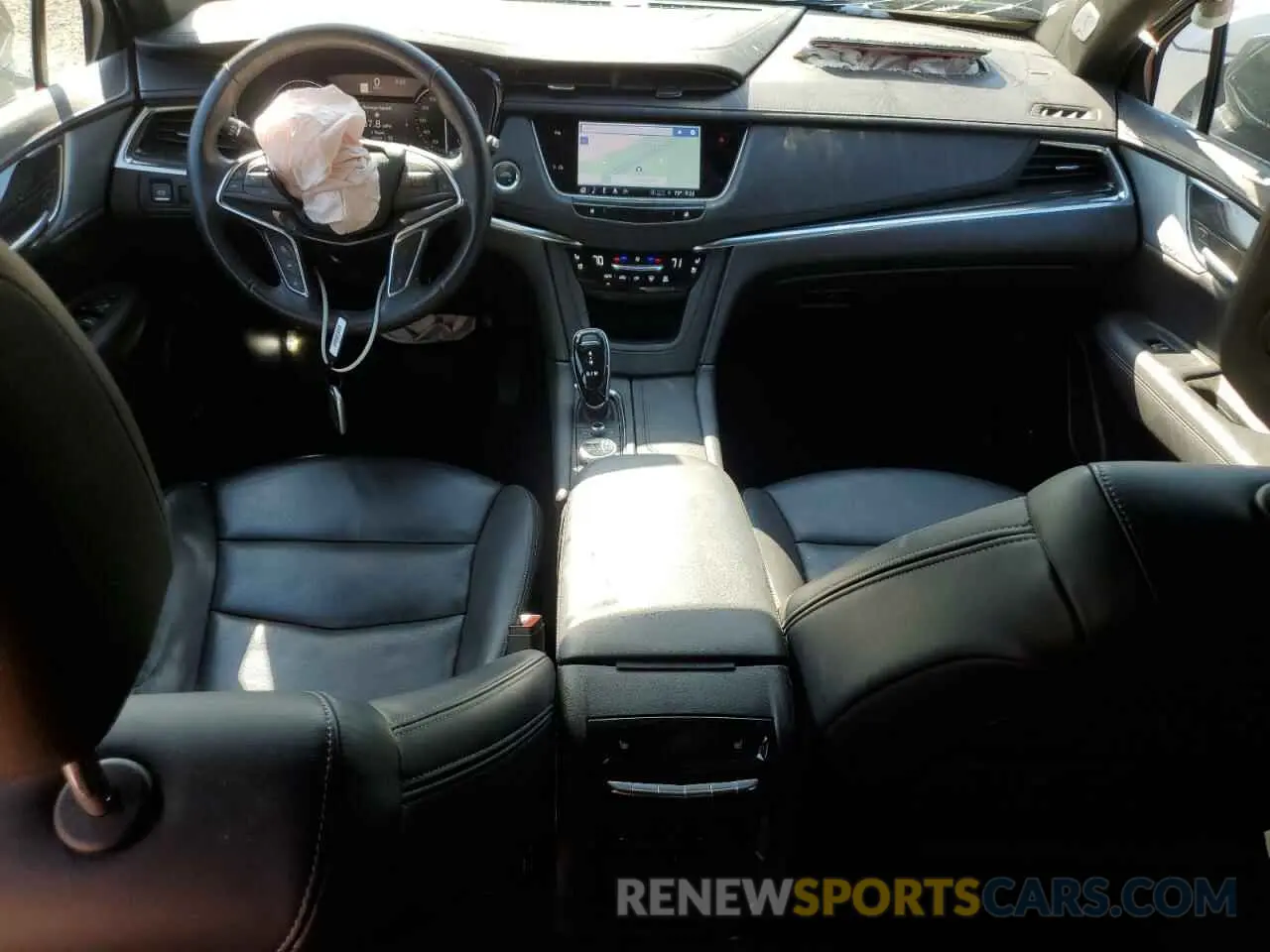 8 Photograph of a damaged car 1GYKNDRS4PZ132409 CADILLAC XT5 2023