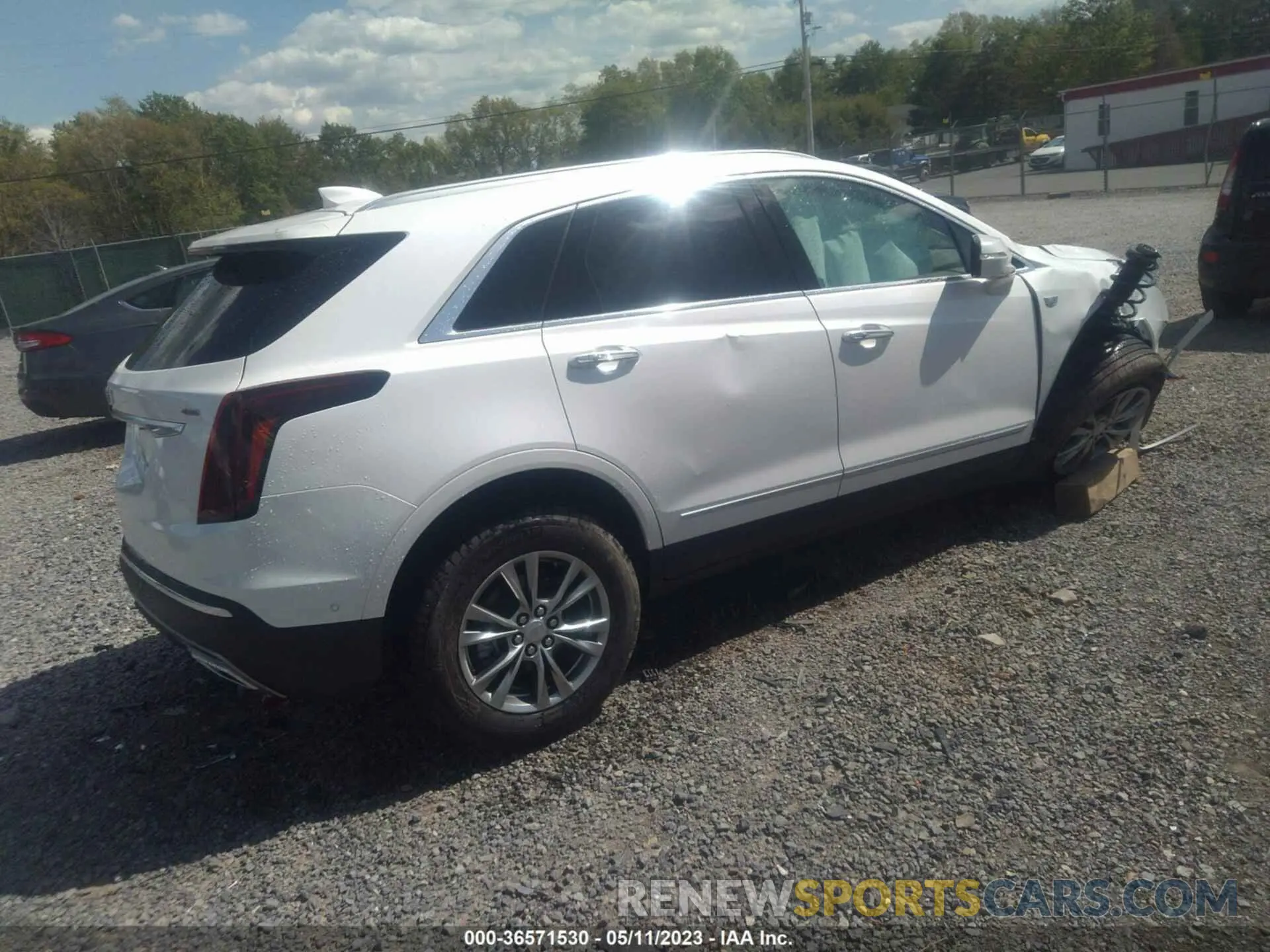 4 Photograph of a damaged car 1GYKNDRS5PZ141071 CADILLAC XT5 2023