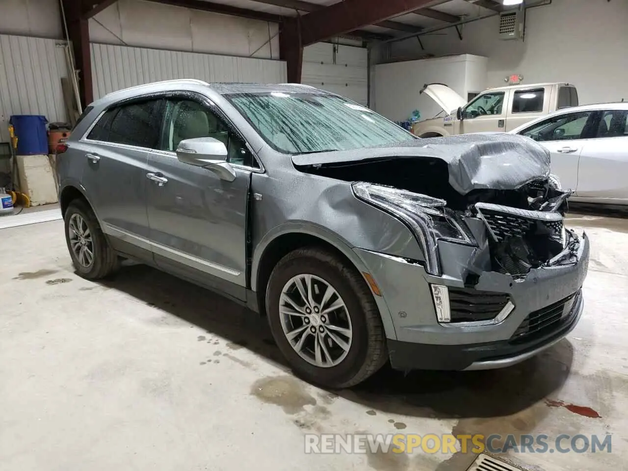 4 Photograph of a damaged car 1GYKNDRS5PZ221261 CADILLAC XT5 2023