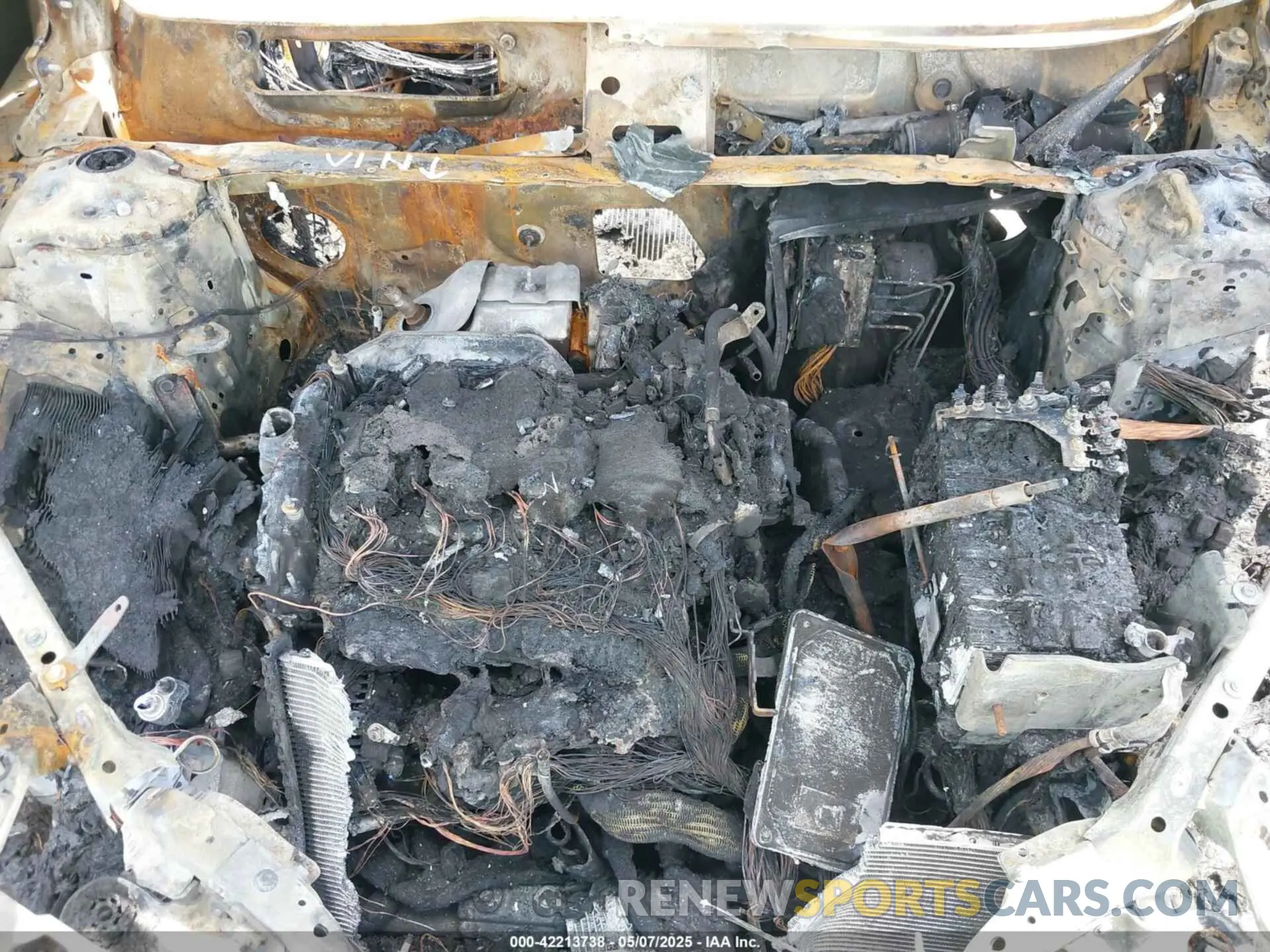 10 Photograph of a damaged car 1GYKNAR42RZ758382 CADILLAC XT5 2024