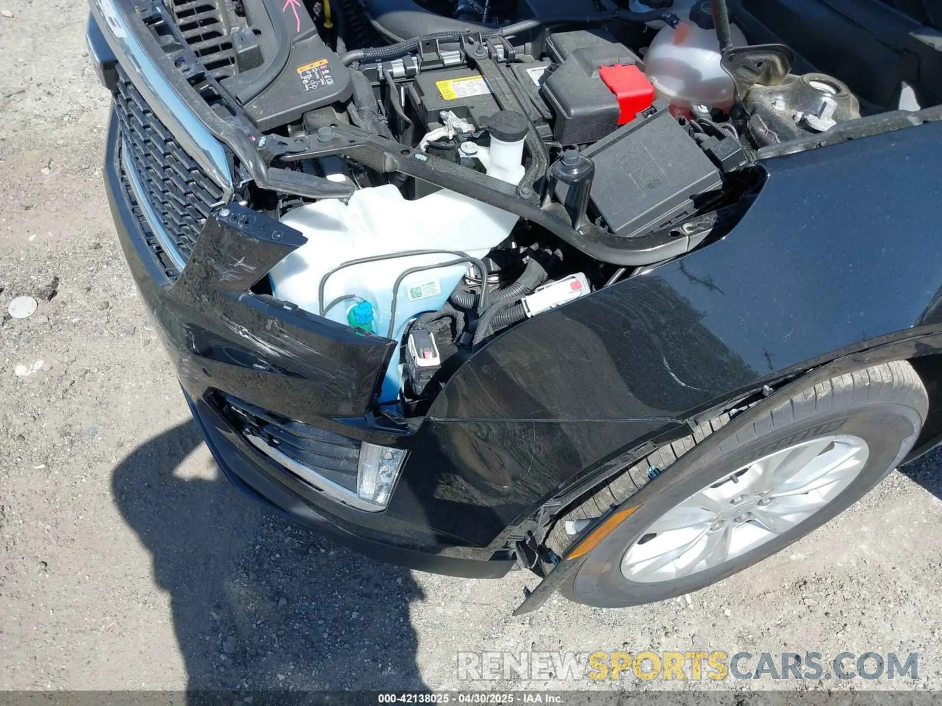 18 Photograph of a damaged car 1GYKNAR43RZ725293 CADILLAC XT5 2024