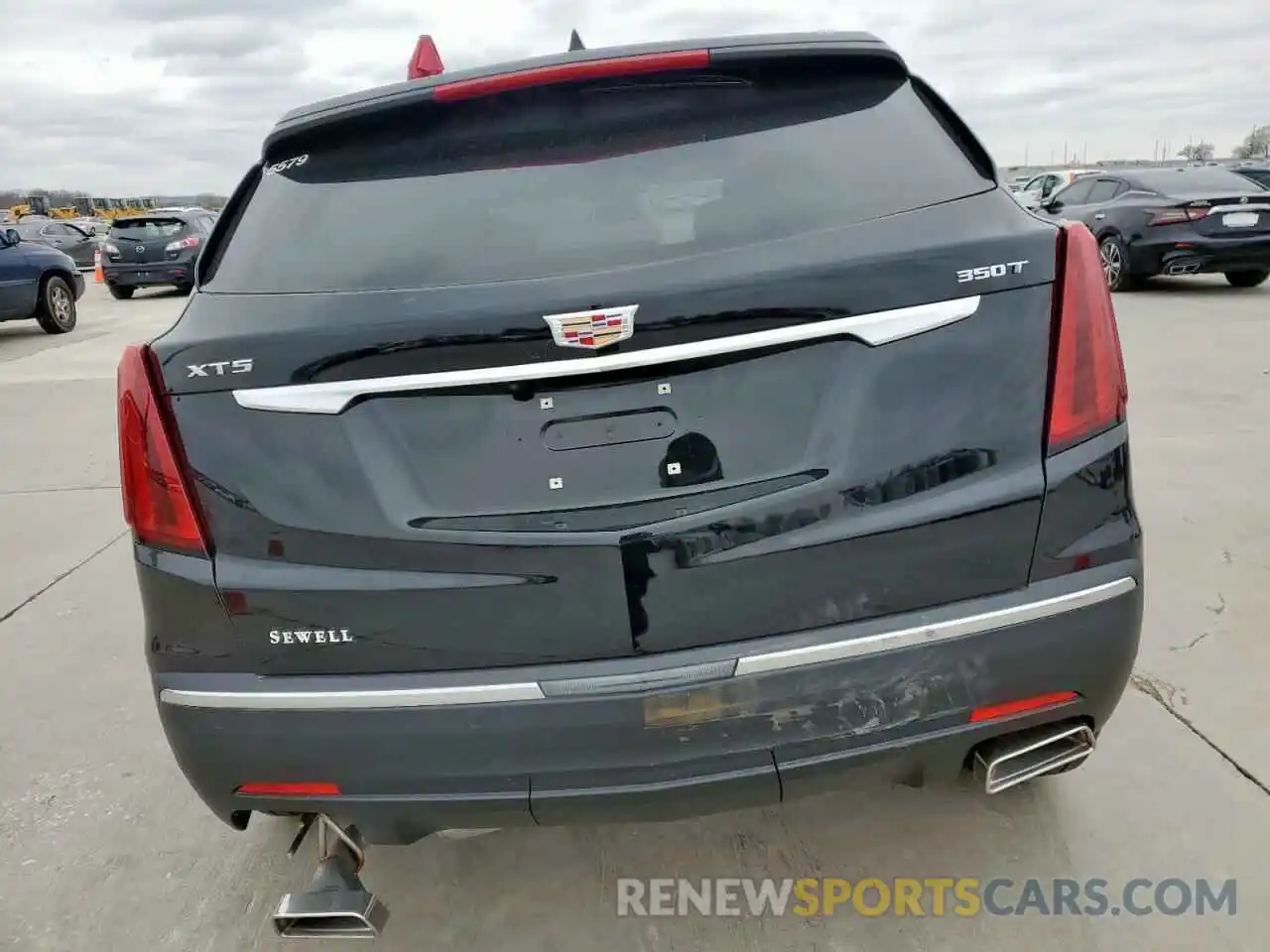 6 Photograph of a damaged car 1GYKNAR46RZ743612 CADILLAC XT5 2024