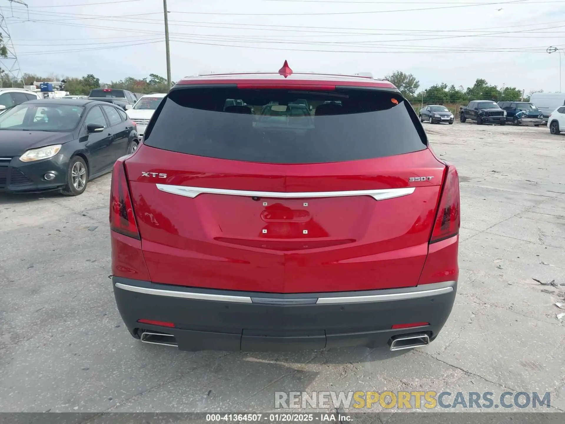 16 Photograph of a damaged car 1GYKNAR48RZ716976 CADILLAC XT5 2024