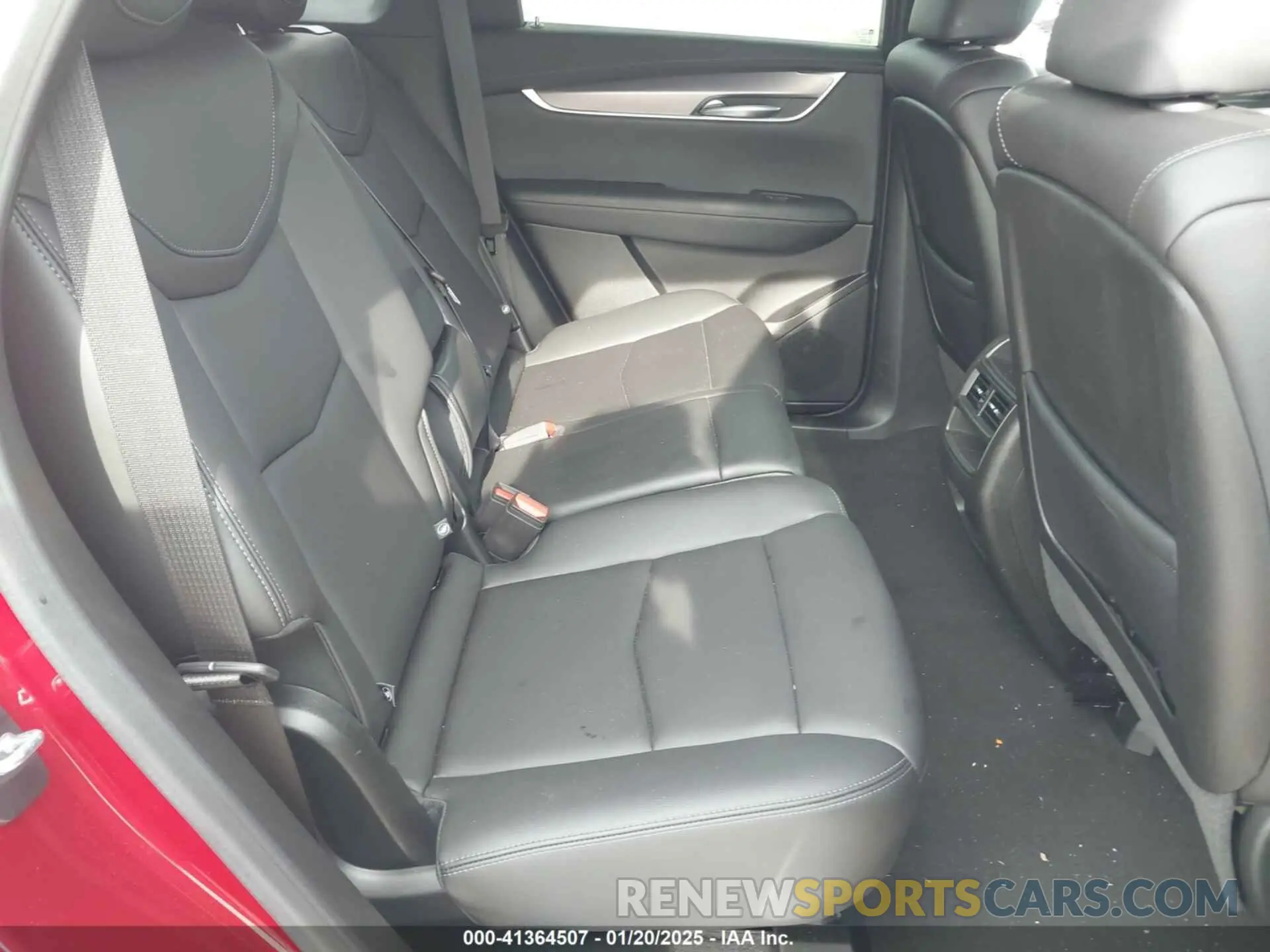 8 Photograph of a damaged car 1GYKNAR48RZ716976 CADILLAC XT5 2024