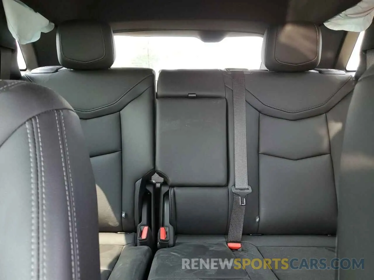 10 Photograph of a damaged car 1GYKNBR4XRZ721747 CADILLAC XT5 2024