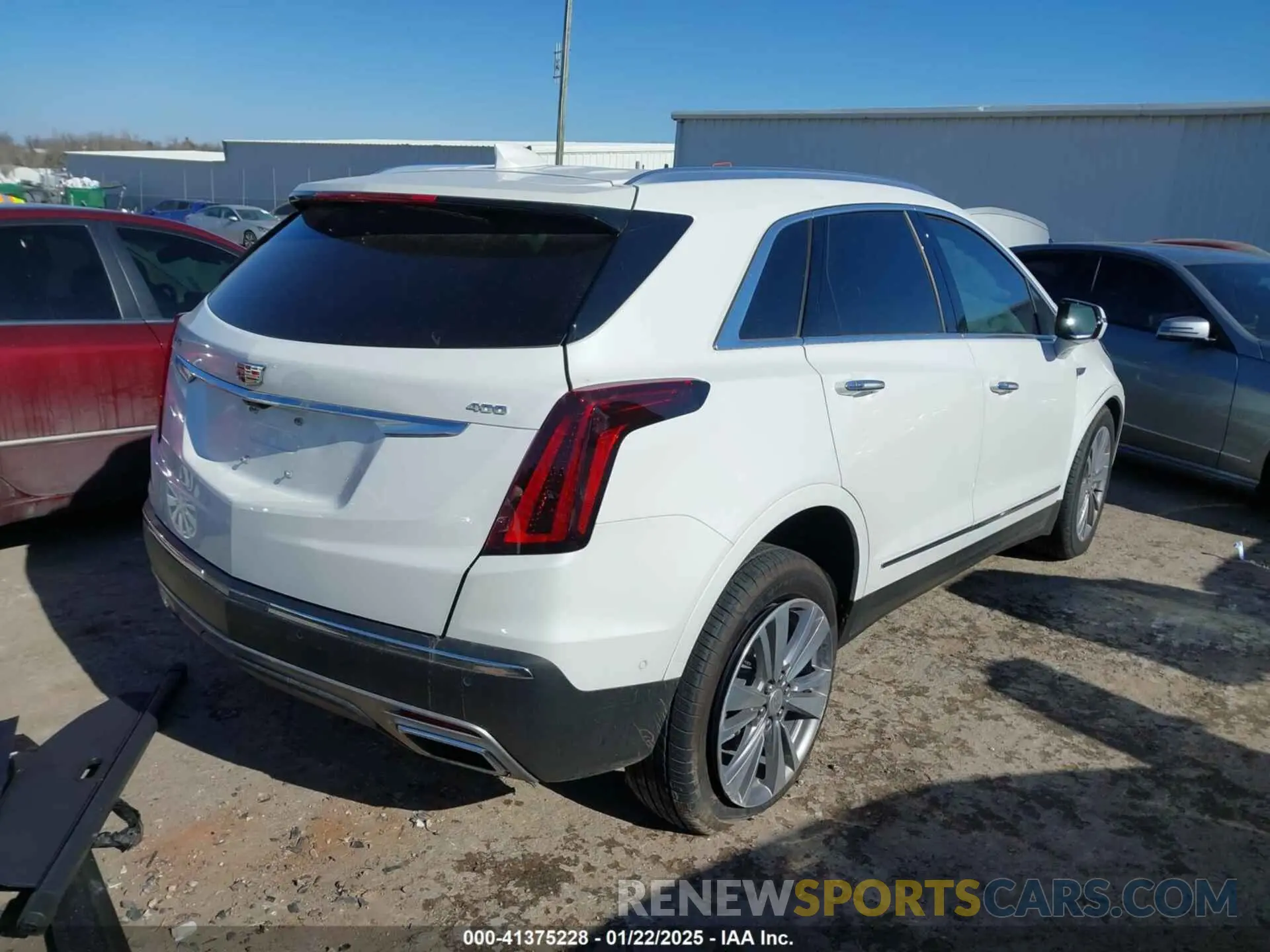 4 Photograph of a damaged car 1GYKNCRS2RZ743715 CADILLAC XT5 2024