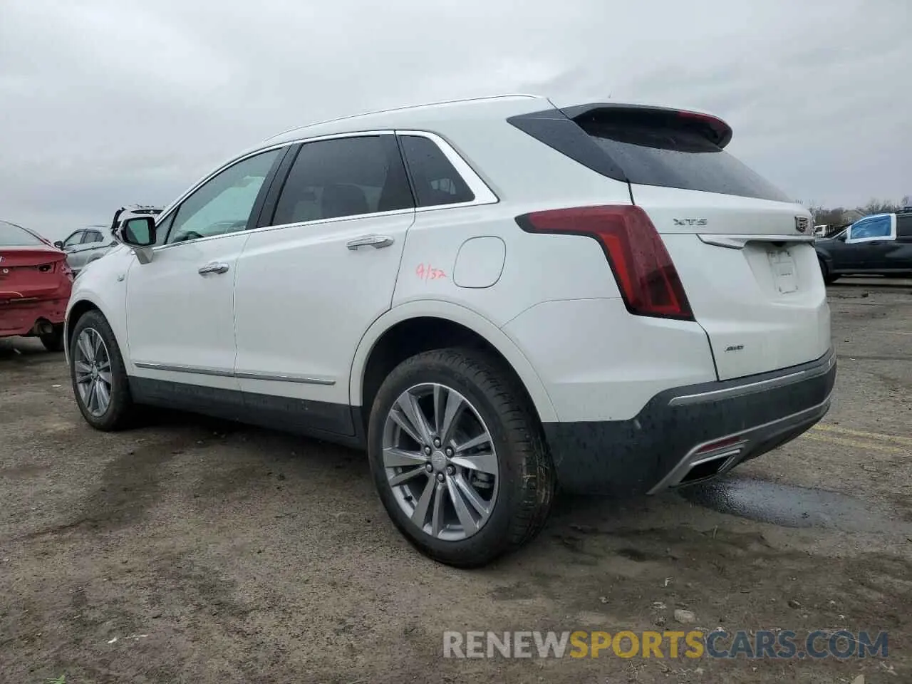 2 Photograph of a damaged car 1GYKNDR49RZ742360 CADILLAC XT5 2024
