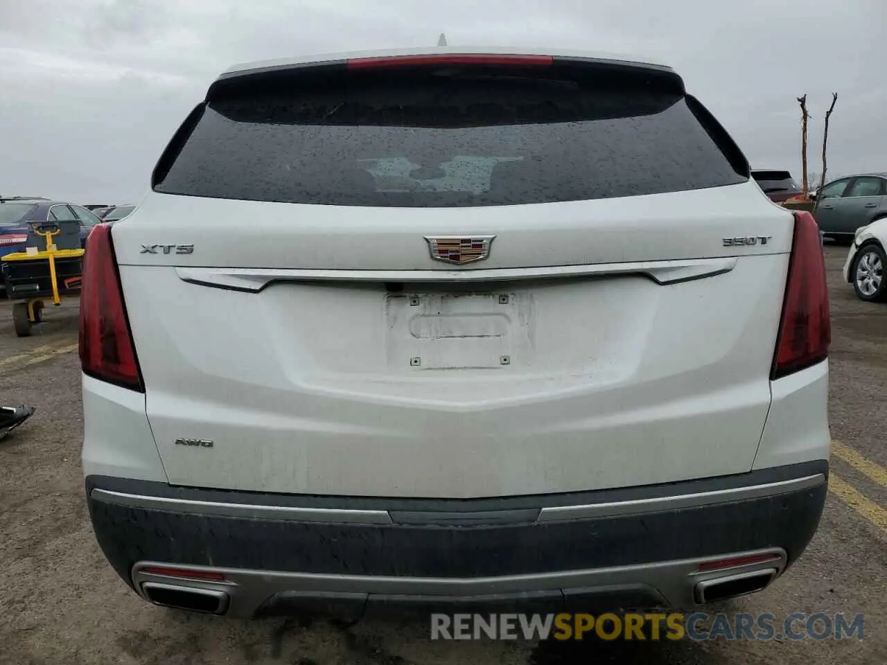 6 Photograph of a damaged car 1GYKNDR49RZ742360 CADILLAC XT5 2024