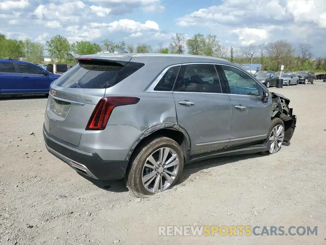 3 Photograph of a damaged car 1GYKNDRS0RZ721508 CADILLAC XT5 2024