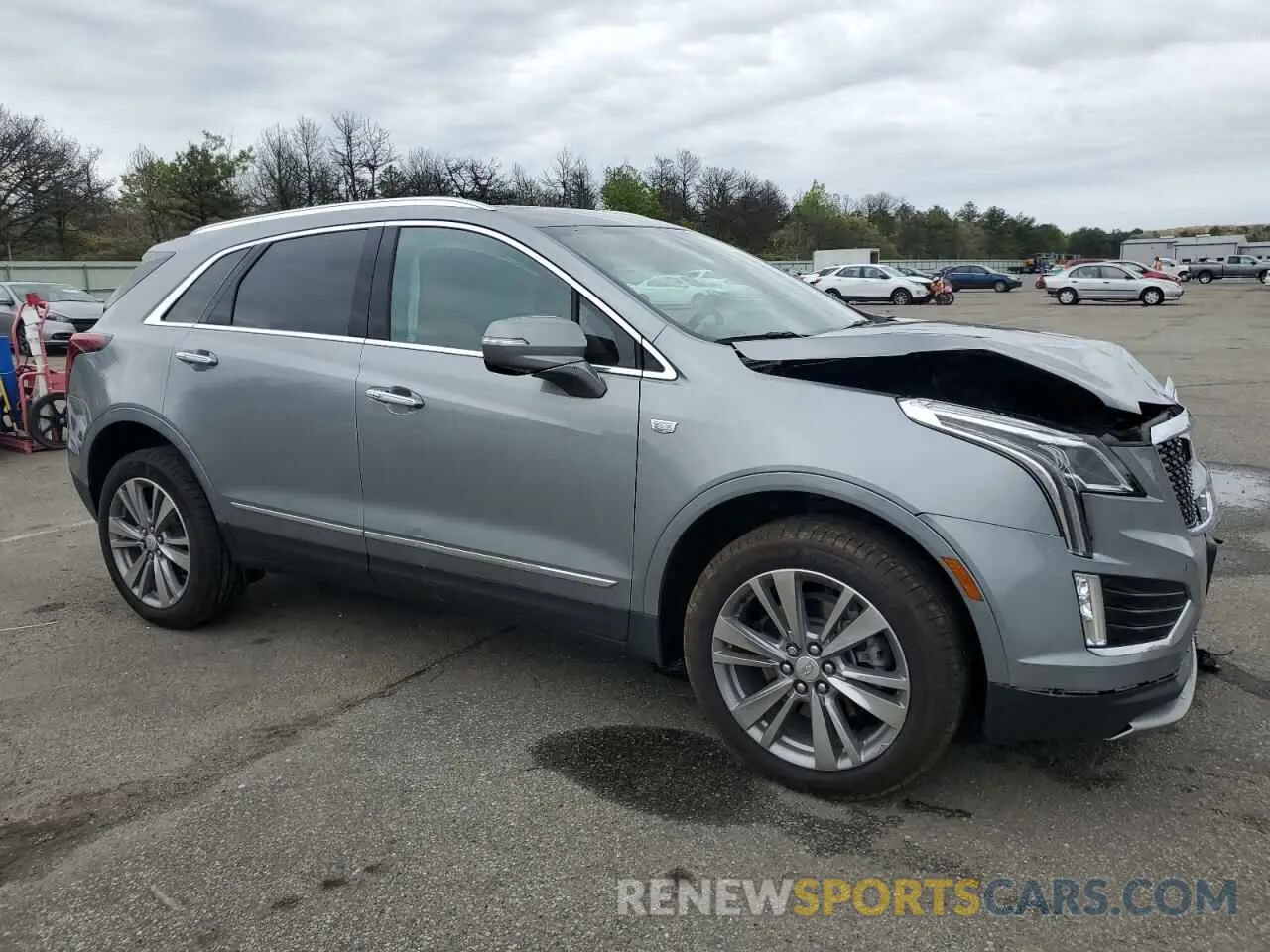 4 Photograph of a damaged car 1GYKNDRS0RZ729463 CADILLAC XT5 2024