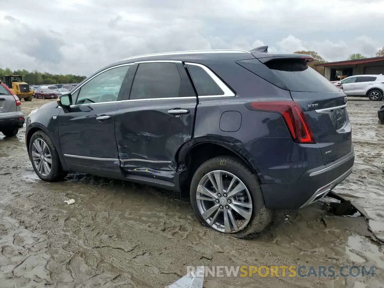 2 Photograph of a damaged car 1GYKNDRS2RZ723969 CADILLAC XT5 2024
