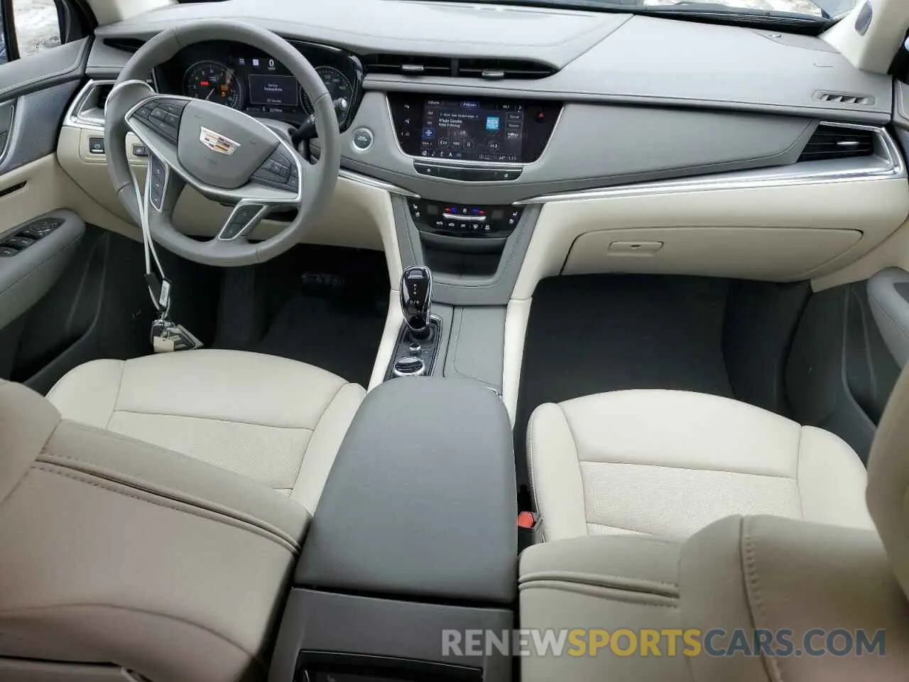 8 Photograph of a damaged car 1GYKNDRS2RZ723969 CADILLAC XT5 2024
