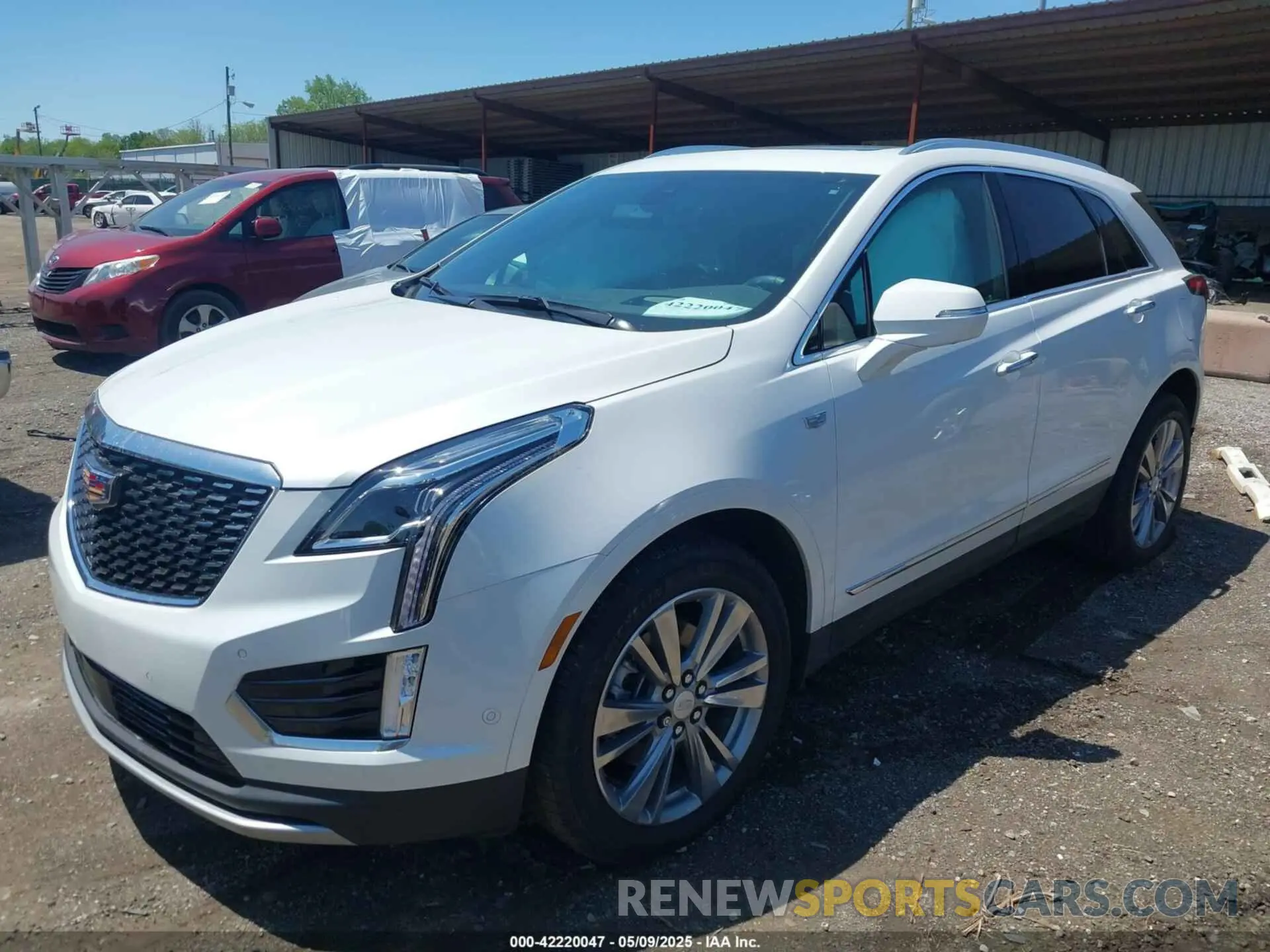 2 Photograph of a damaged car 1GYKNDRS5RZ707748 CADILLAC XT5 2024