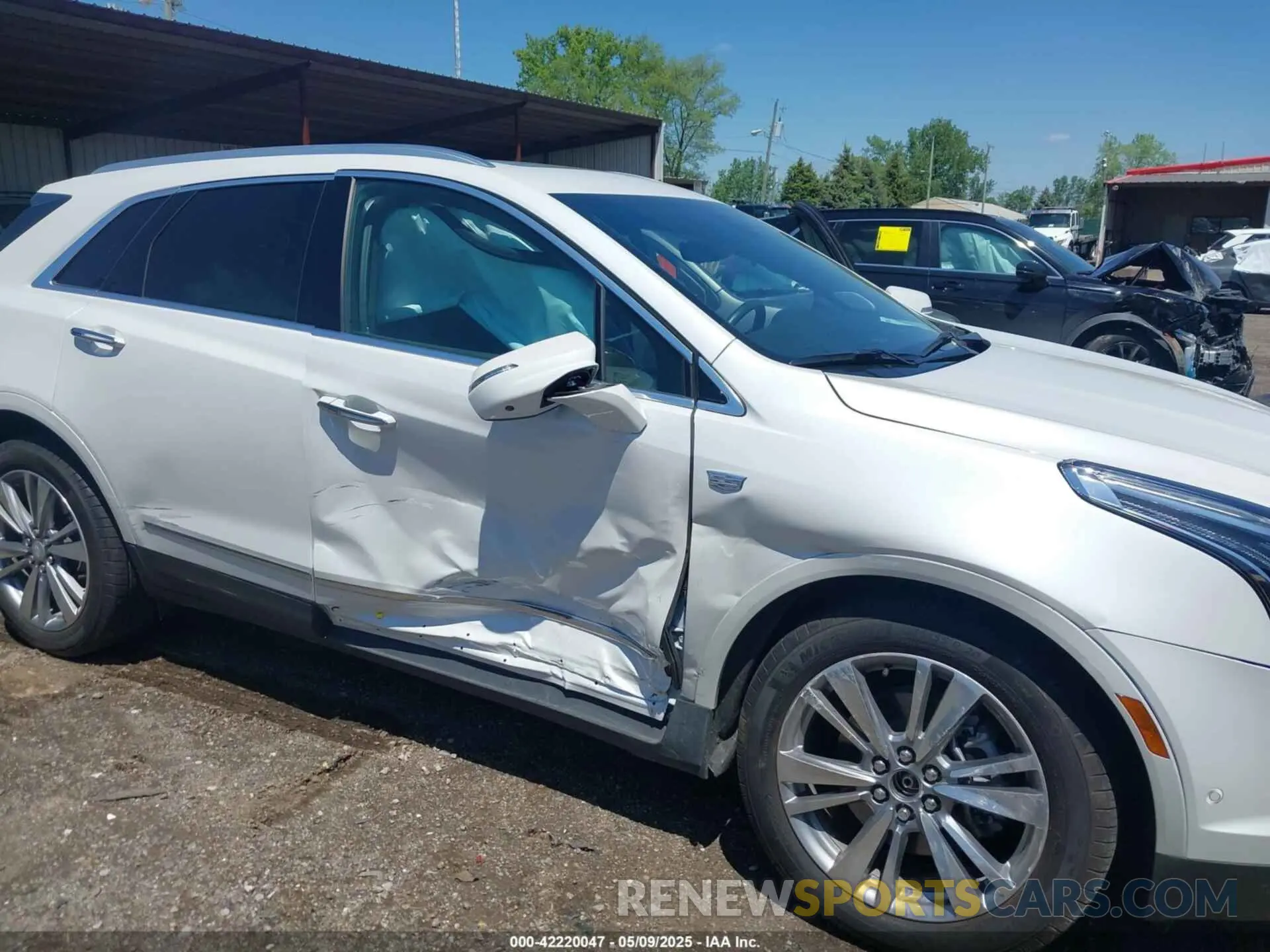 6 Photograph of a damaged car 1GYKNDRS5RZ707748 CADILLAC XT5 2024