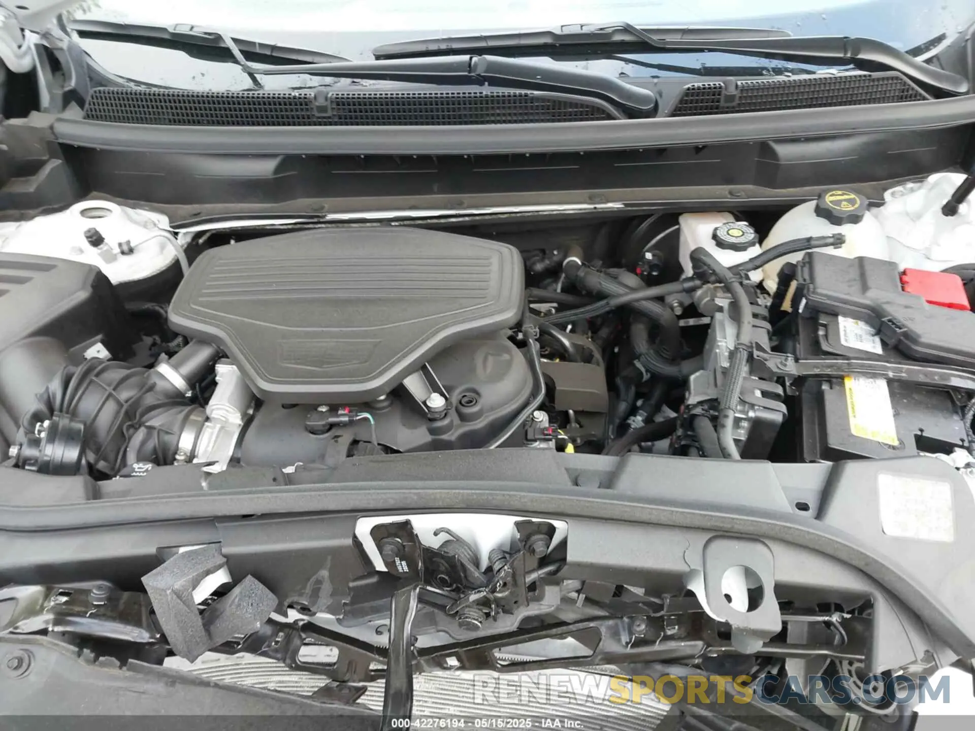 10 Photograph of a damaged car 1GYKNDRS6RZ728334 CADILLAC XT5 2024