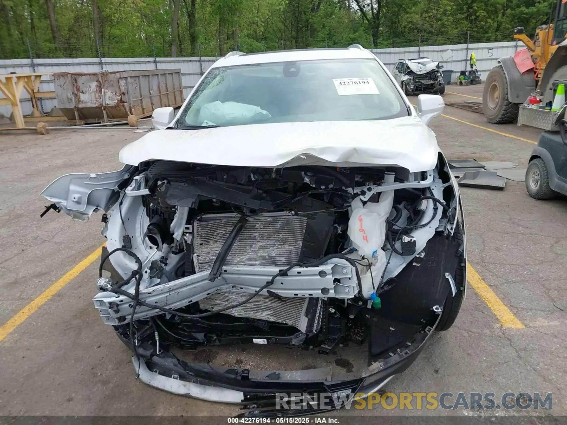 13 Photograph of a damaged car 1GYKNDRS6RZ728334 CADILLAC XT5 2024