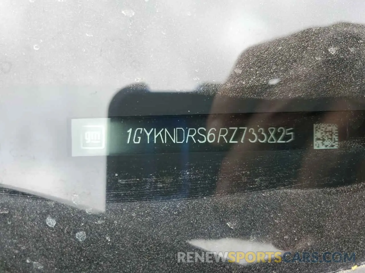 15 Photograph of a damaged car 1GYKNDRS6RZ733825 CADILLAC XT5 2024