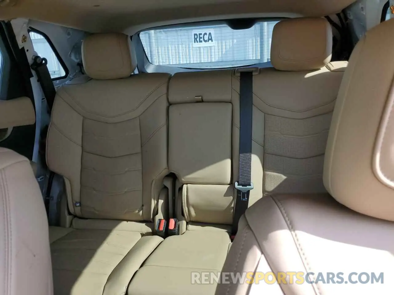 10 Photograph of a damaged car 1GYKNERS3RZ757814 CADILLAC XT5 2024