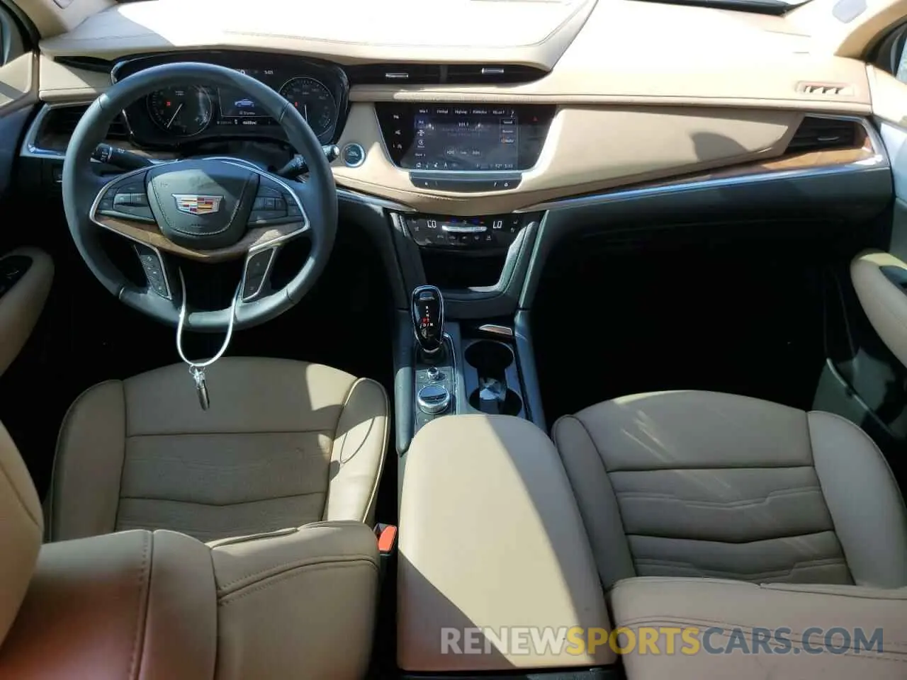 8 Photograph of a damaged car 1GYKNERS3RZ757814 CADILLAC XT5 2024