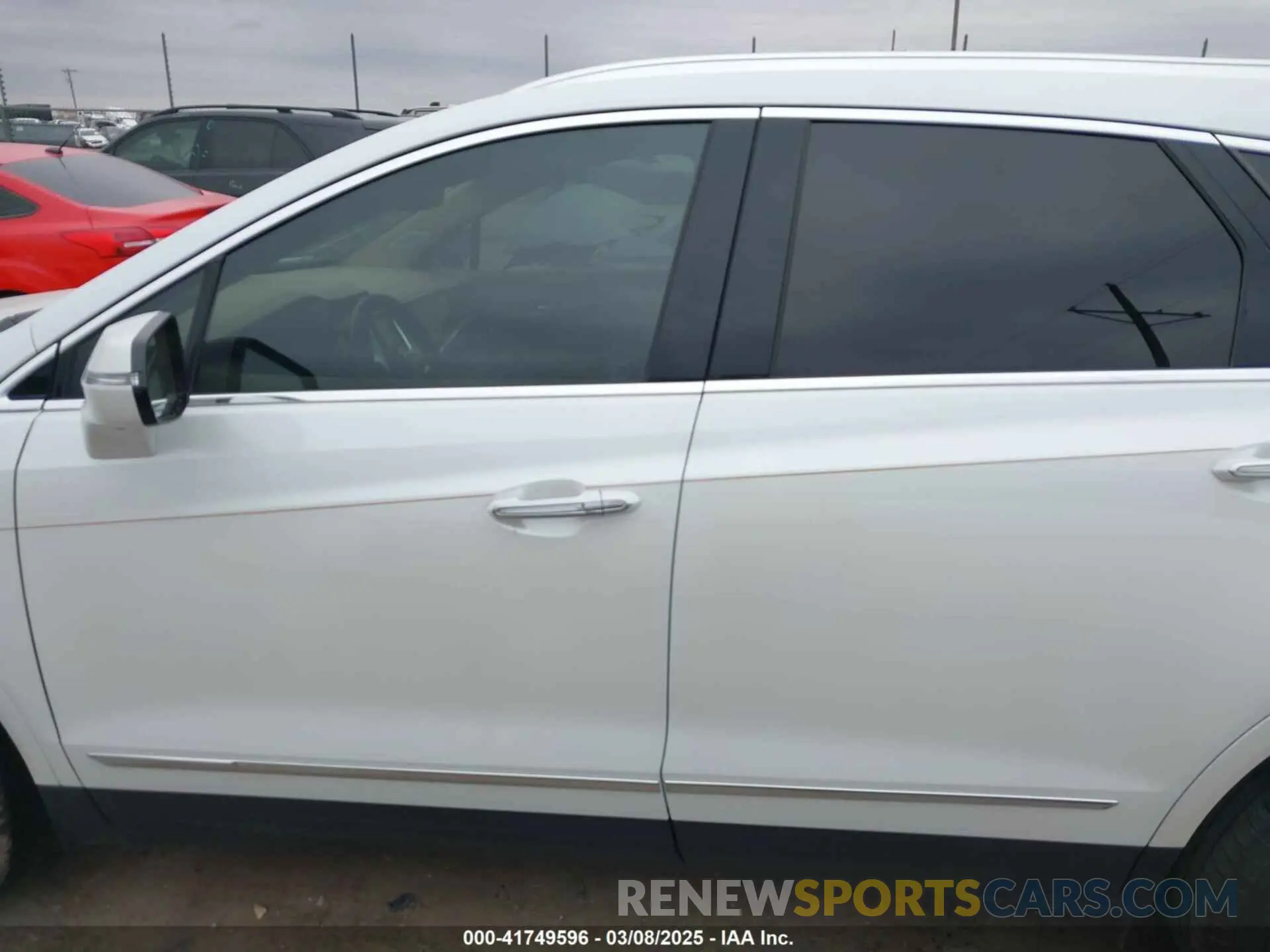 14 Photograph of a damaged car 1GYKNERSXRZ707816 CADILLAC XT5 2024