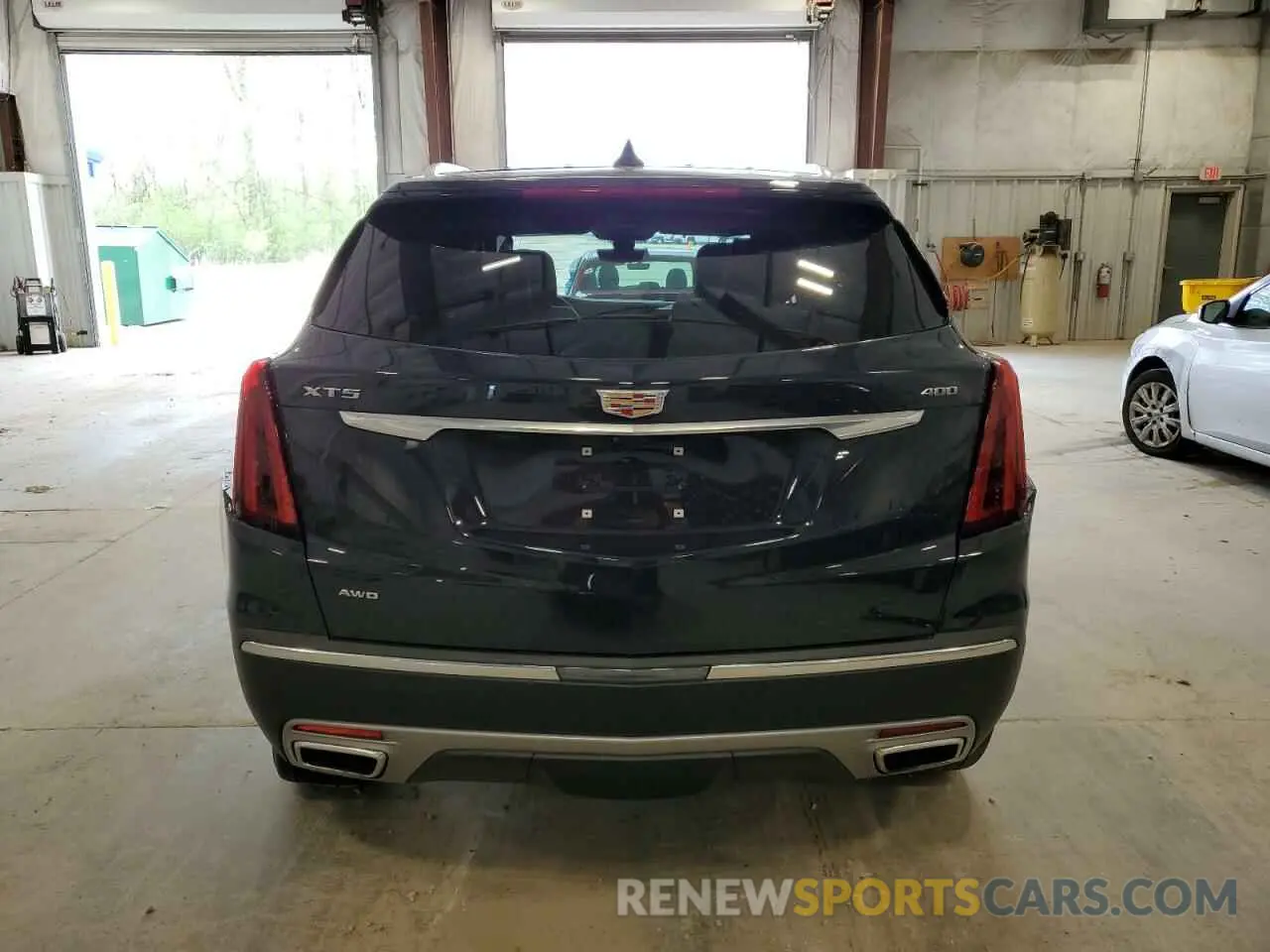 6 Photograph of a damaged car 1GYKNFRS0RZ731290 CADILLAC XT5 2024