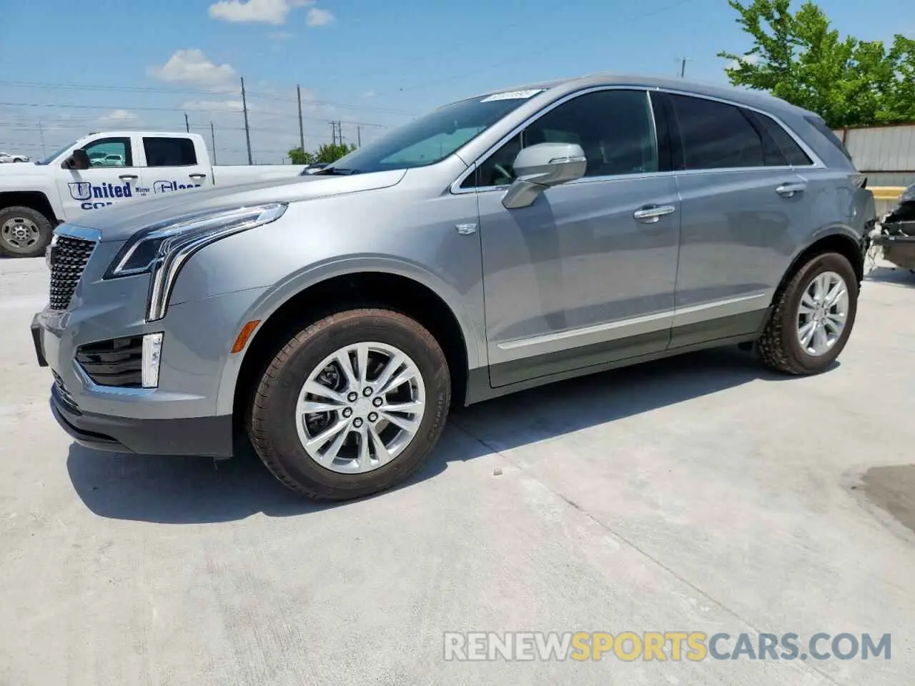 1 Photograph of a damaged car 1GYKNAR41SZ124437 CADILLAC XT5 2025