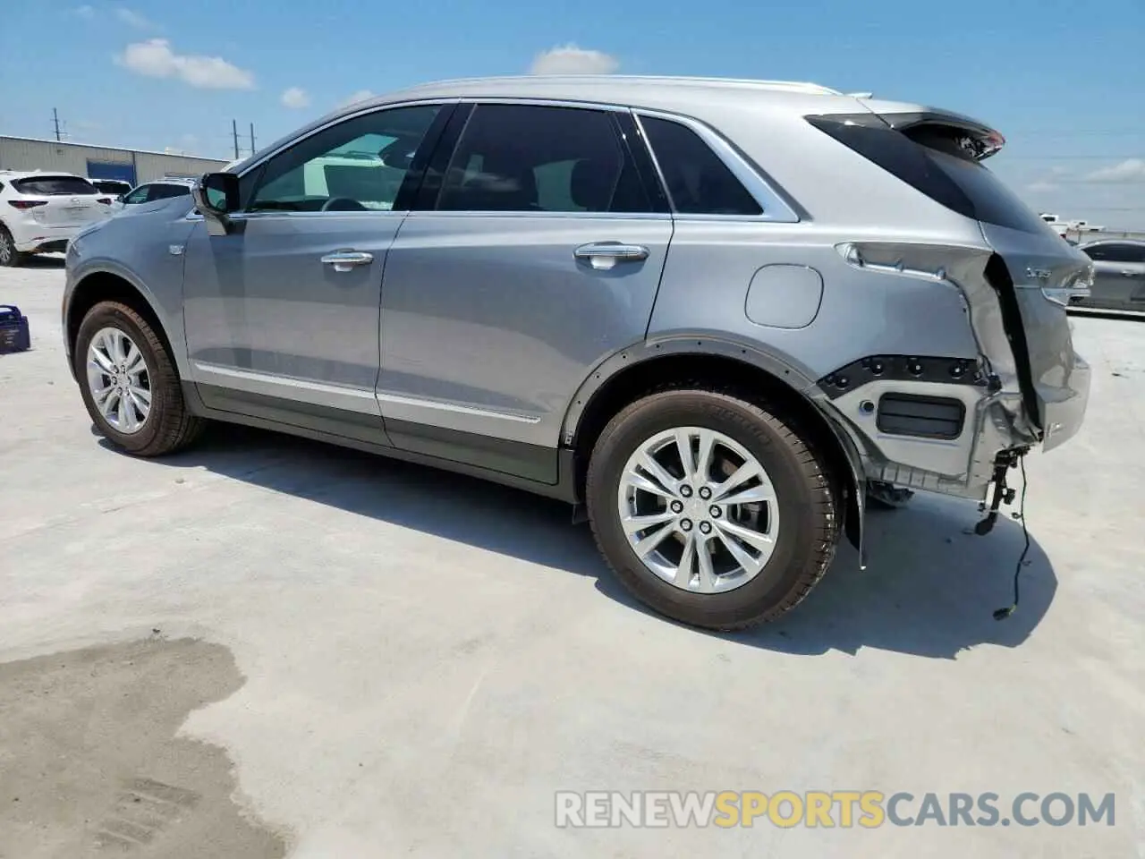 2 Photograph of a damaged car 1GYKNAR41SZ124437 CADILLAC XT5 2025