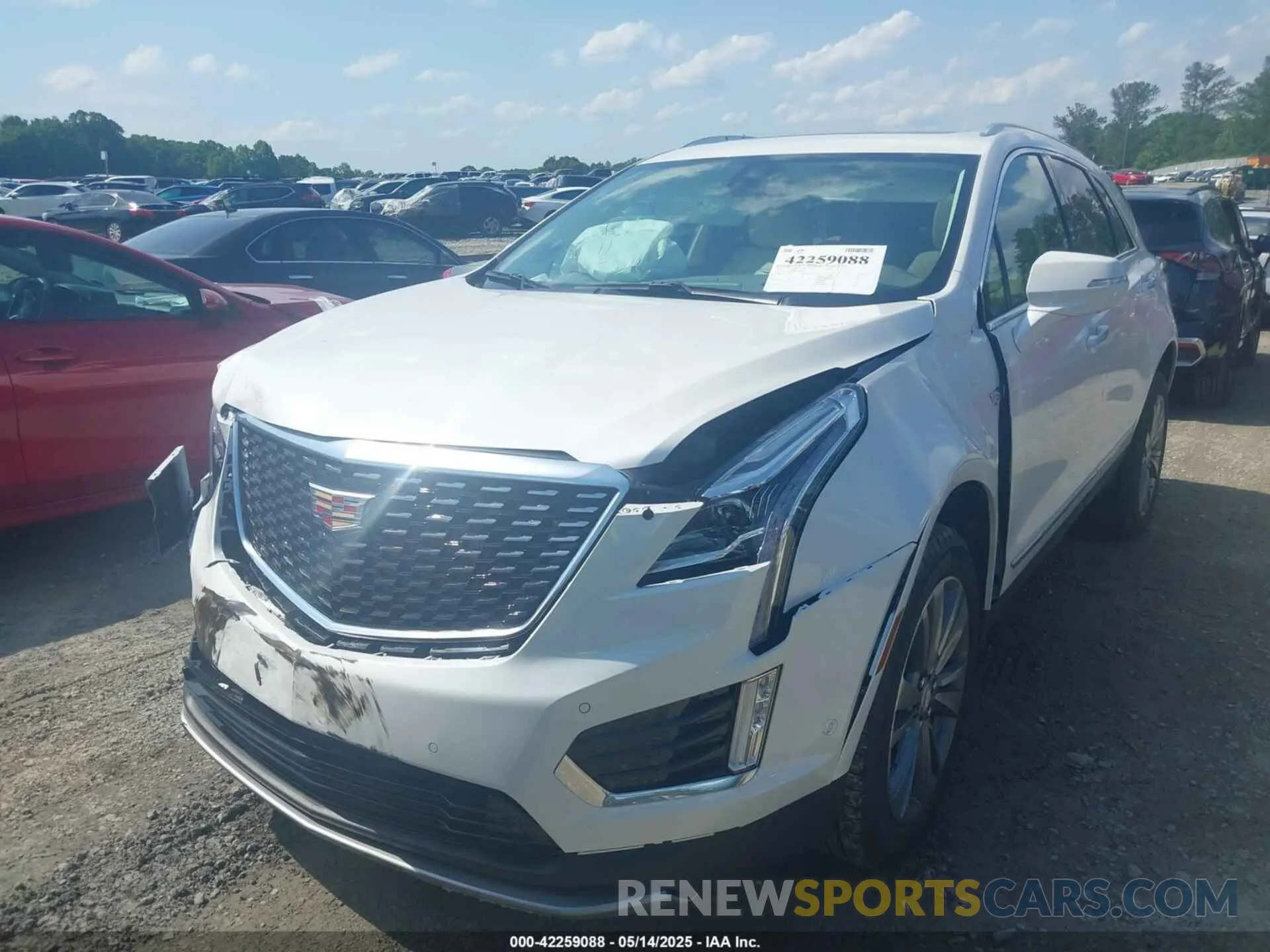 2 Photograph of a damaged car 1GYKNCRS0SZ132653 CADILLAC XT5 2025