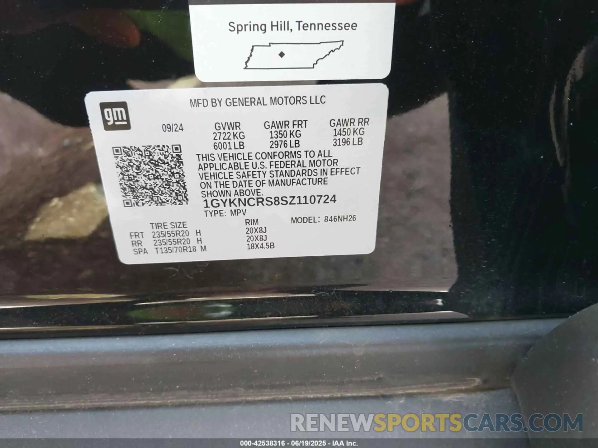 9 Photograph of a damaged car 1GYKNCRS8SZ110724 CADILLAC XT5 2025