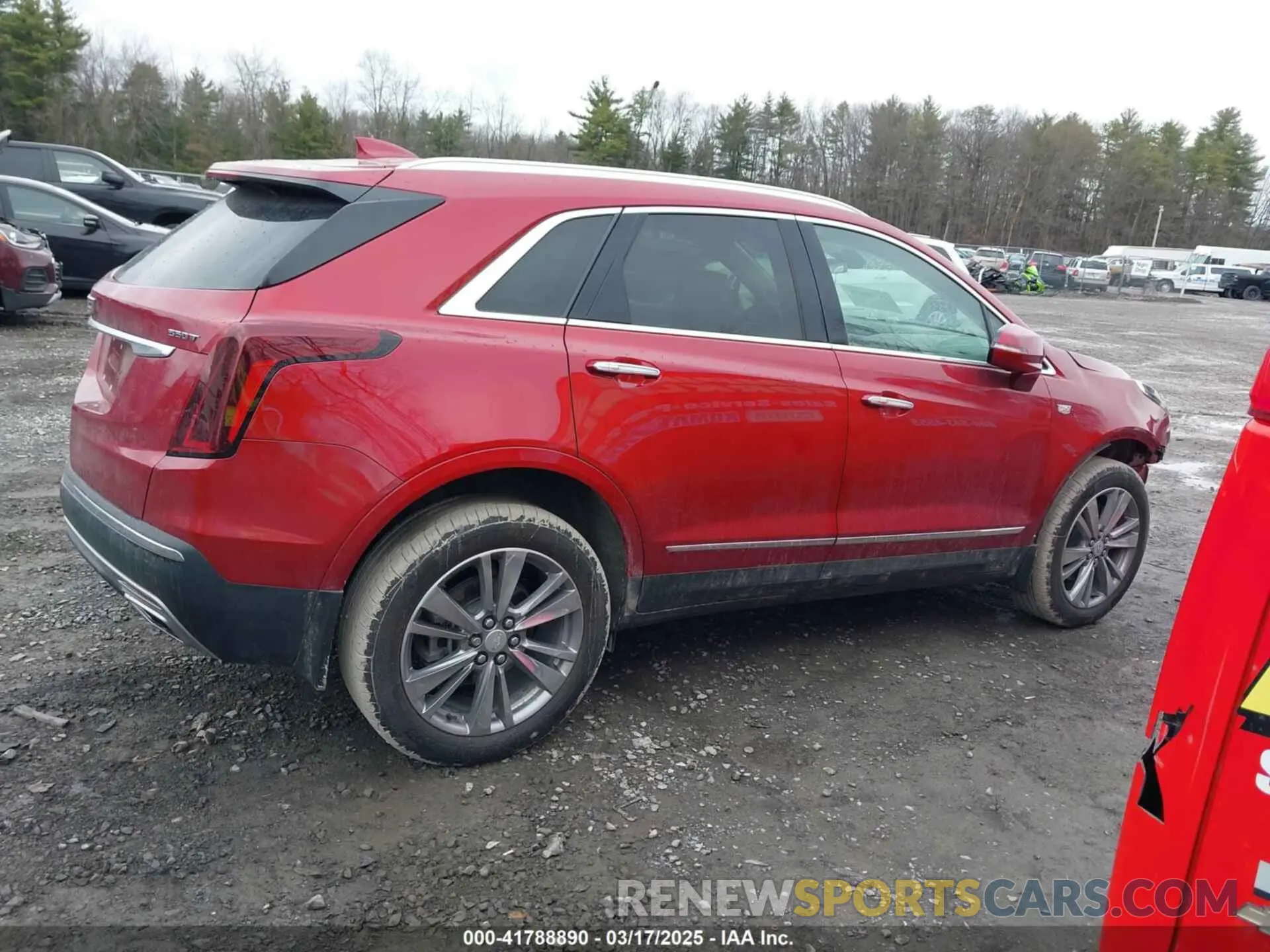 13 Photograph of a damaged car 1GYKNDR44SZ101557 CADILLAC XT5 2025