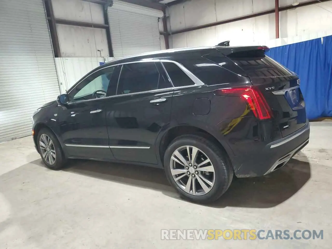 2 Photograph of a damaged car 1GYKNDRS0SZ119763 CADILLAC XT5 2025