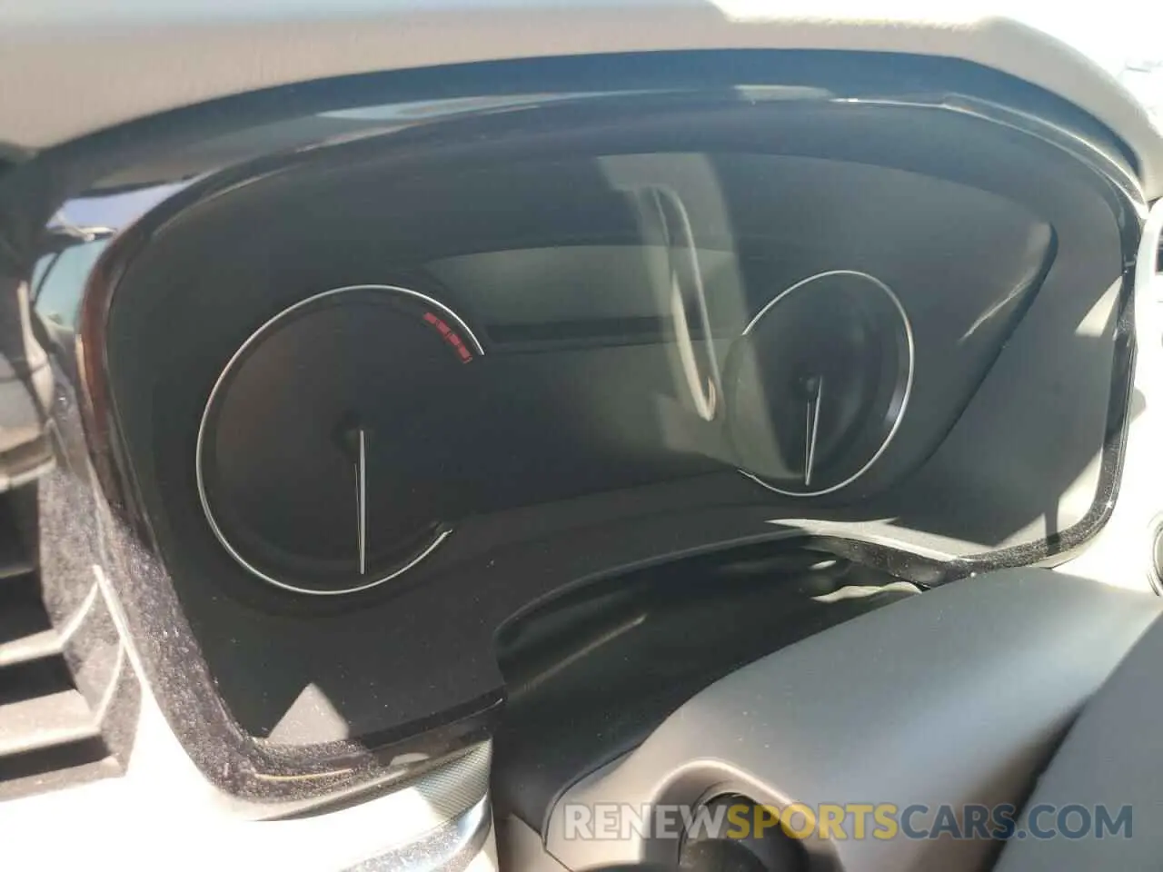 9 Photograph of a damaged car 1GYKNDRS6SZ113580 CADILLAC XT5 2025