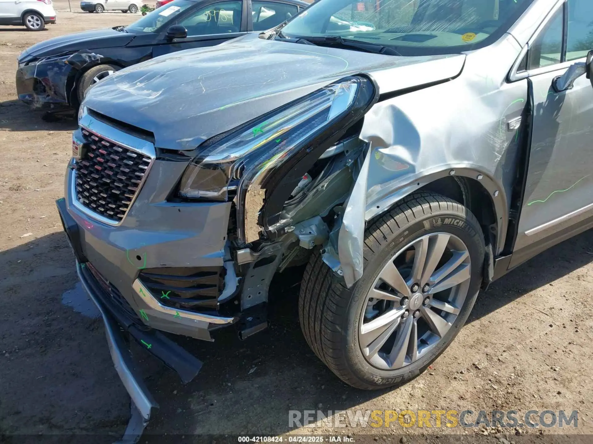 6 Photograph of a damaged car 1GYKNDRS7SZ128931 CADILLAC XT5 2025