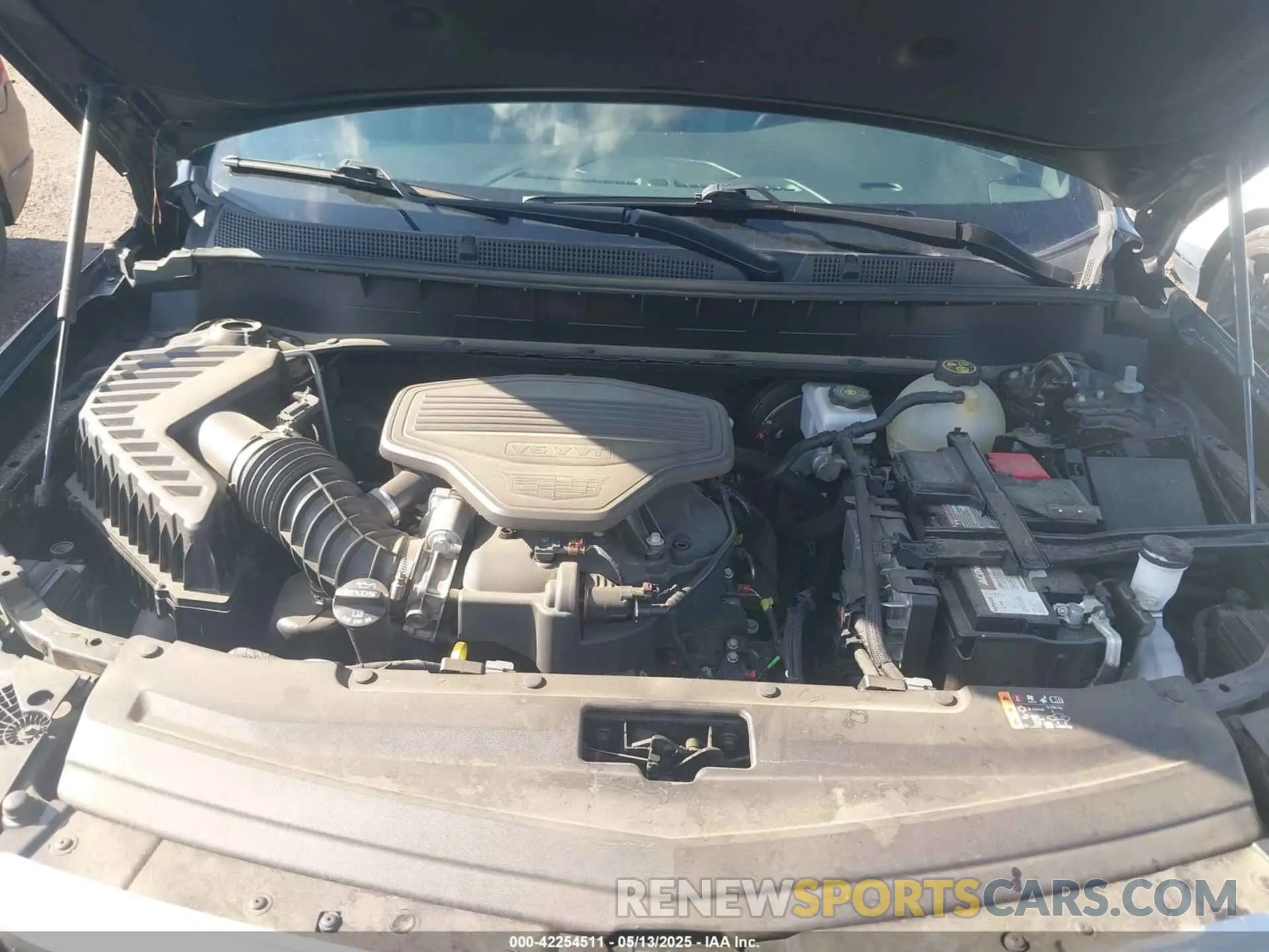 10 Photograph of a damaged car 1GYKPCRS0LZ206567 CADILLAC XT6 2020