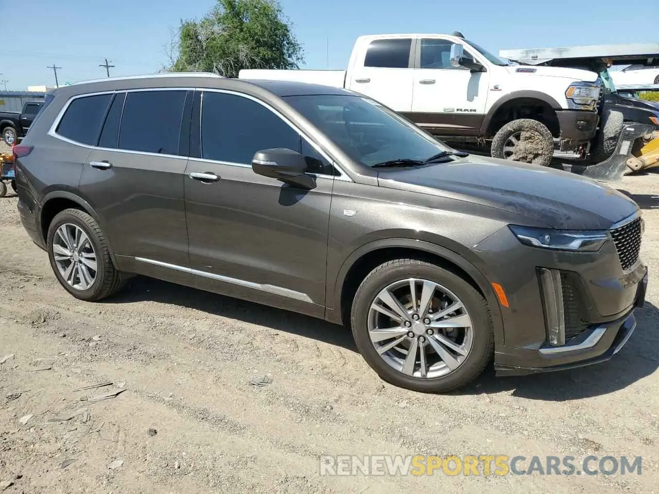 4 Photograph of a damaged car 1GYKPCRS1LZ199080 CADILLAC XT6 2020