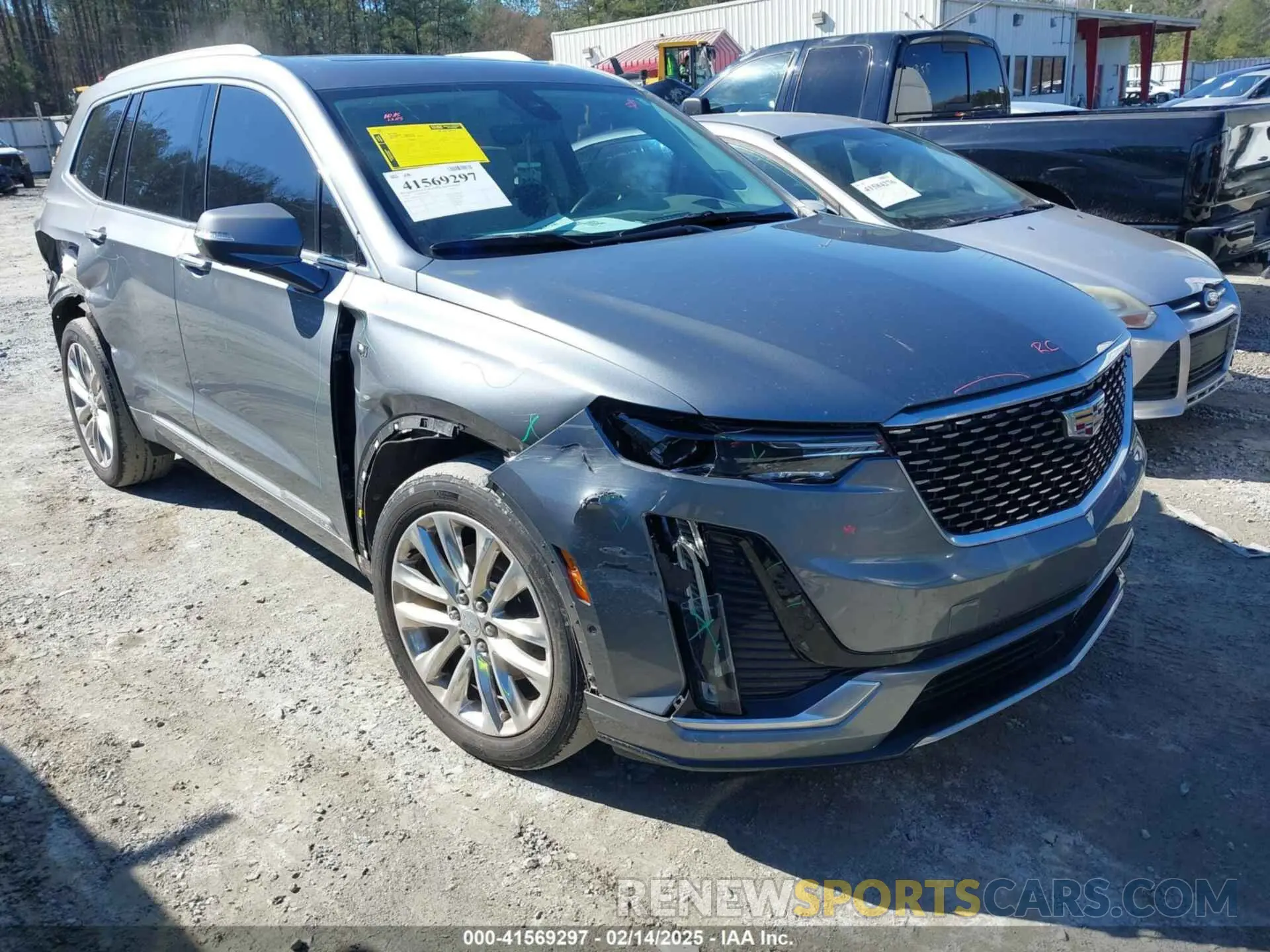 1 Photograph of a damaged car 1GYKPCRS3LZ137194 CADILLAC XT6 2020