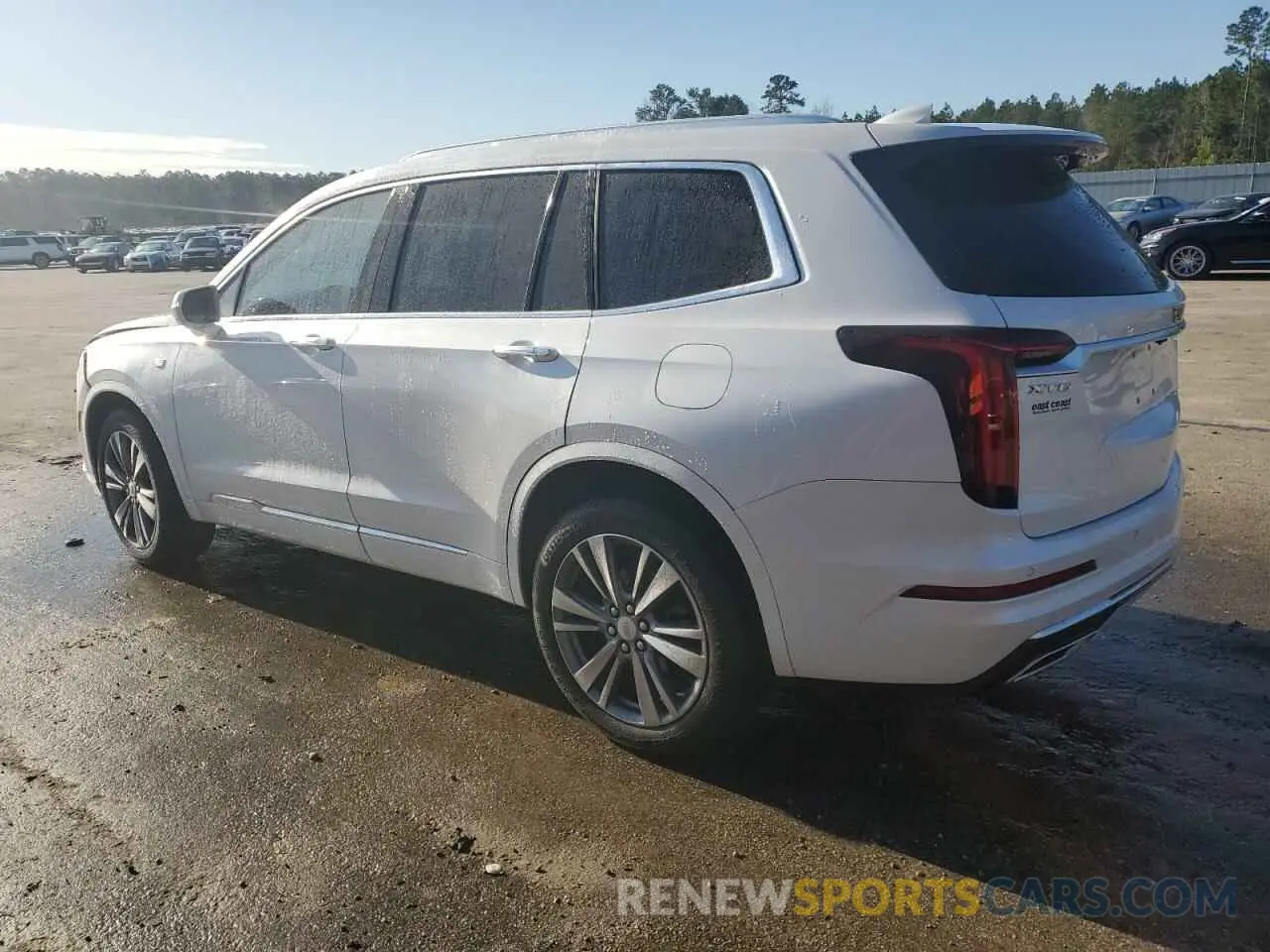 2 Photograph of a damaged car 1GYKPCRS5LZ184078 CADILLAC XT6 2020
