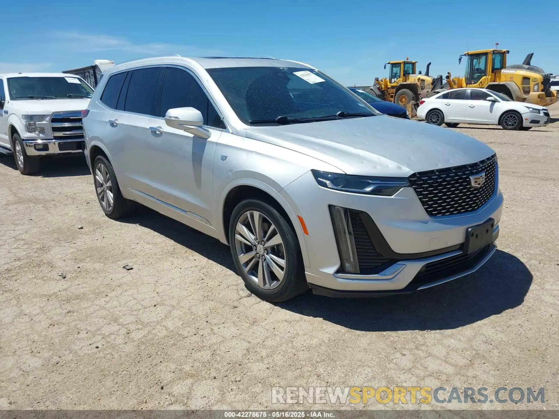 1 Photograph of a damaged car 1GYKPCRS7LZ104392 CADILLAC XT6 2020