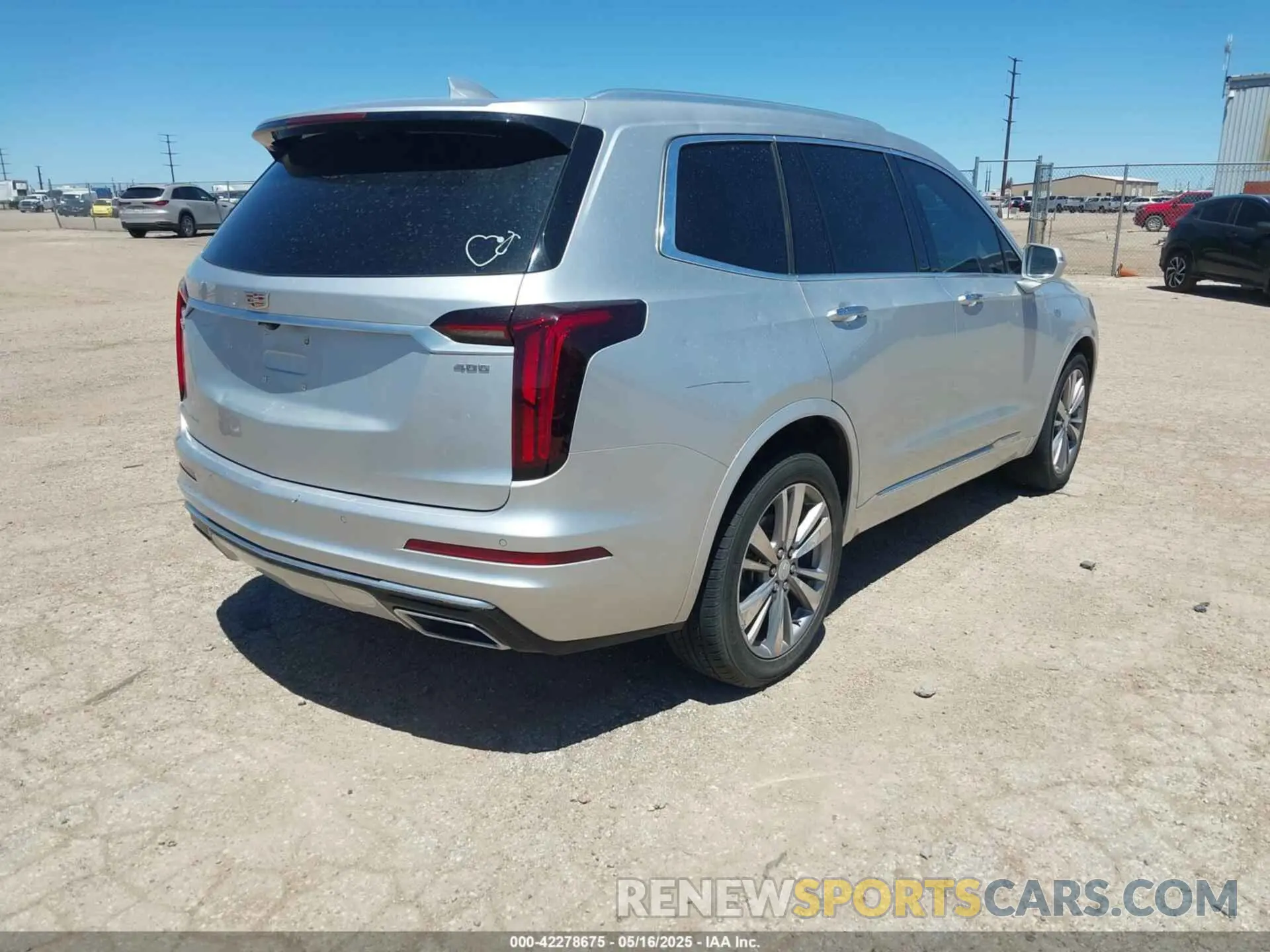 4 Photograph of a damaged car 1GYKPCRS7LZ104392 CADILLAC XT6 2020