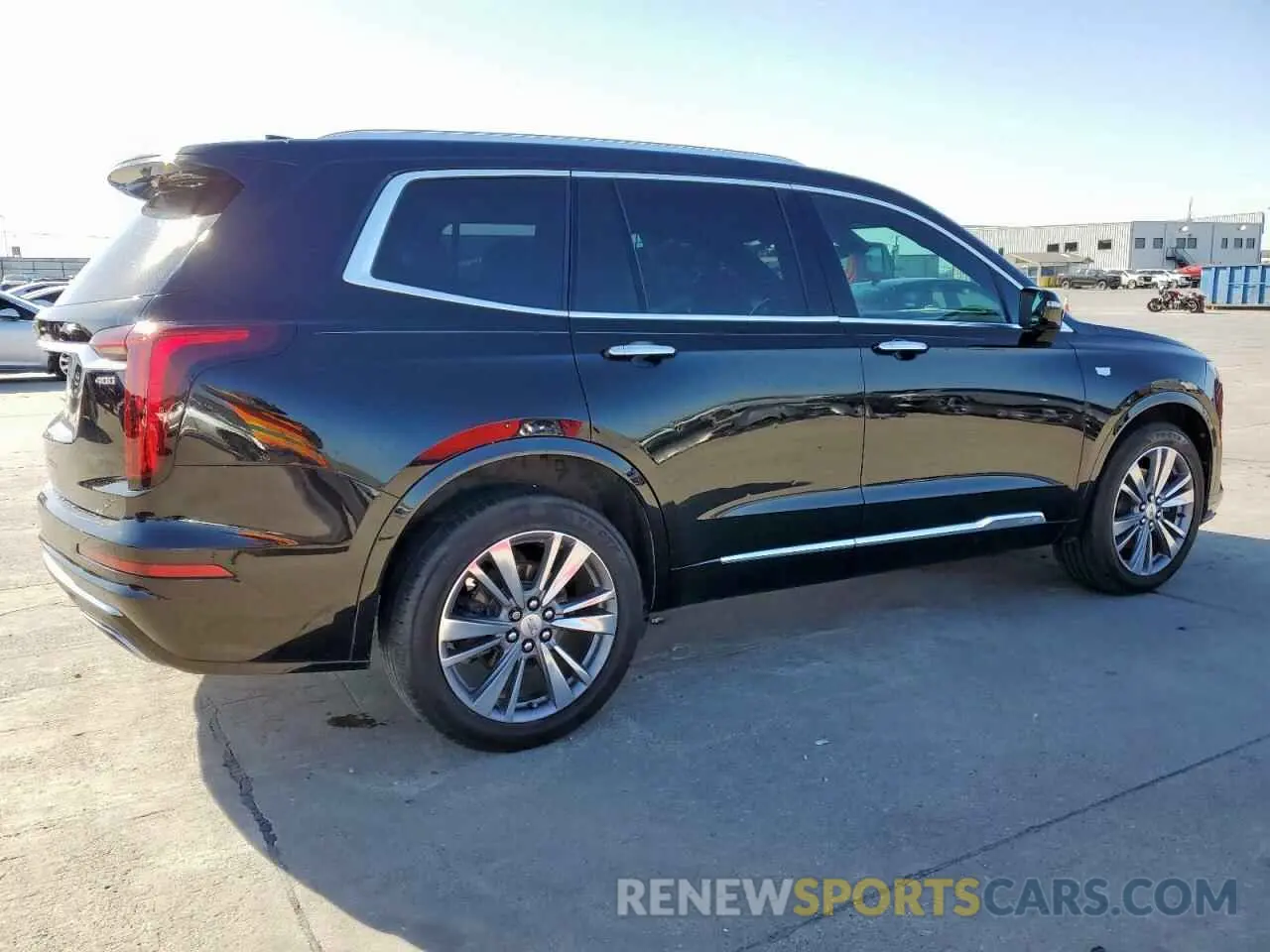 3 Photograph of a damaged car 1GYKPCRS7LZ131298 CADILLAC XT6 2020