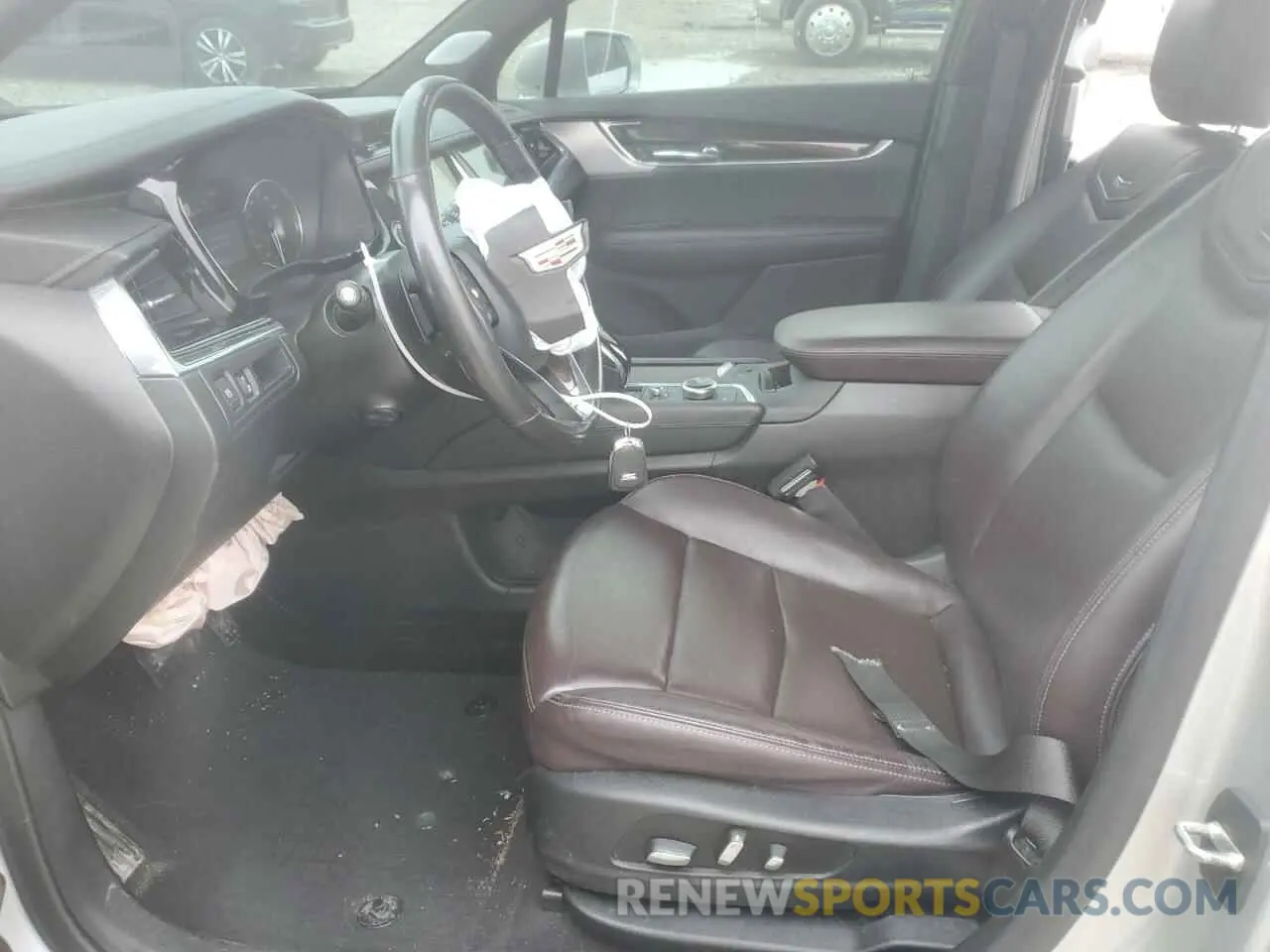 7 Photograph of a damaged car 1GYKPCRS8LZ112792 CADILLAC XT6 2020
